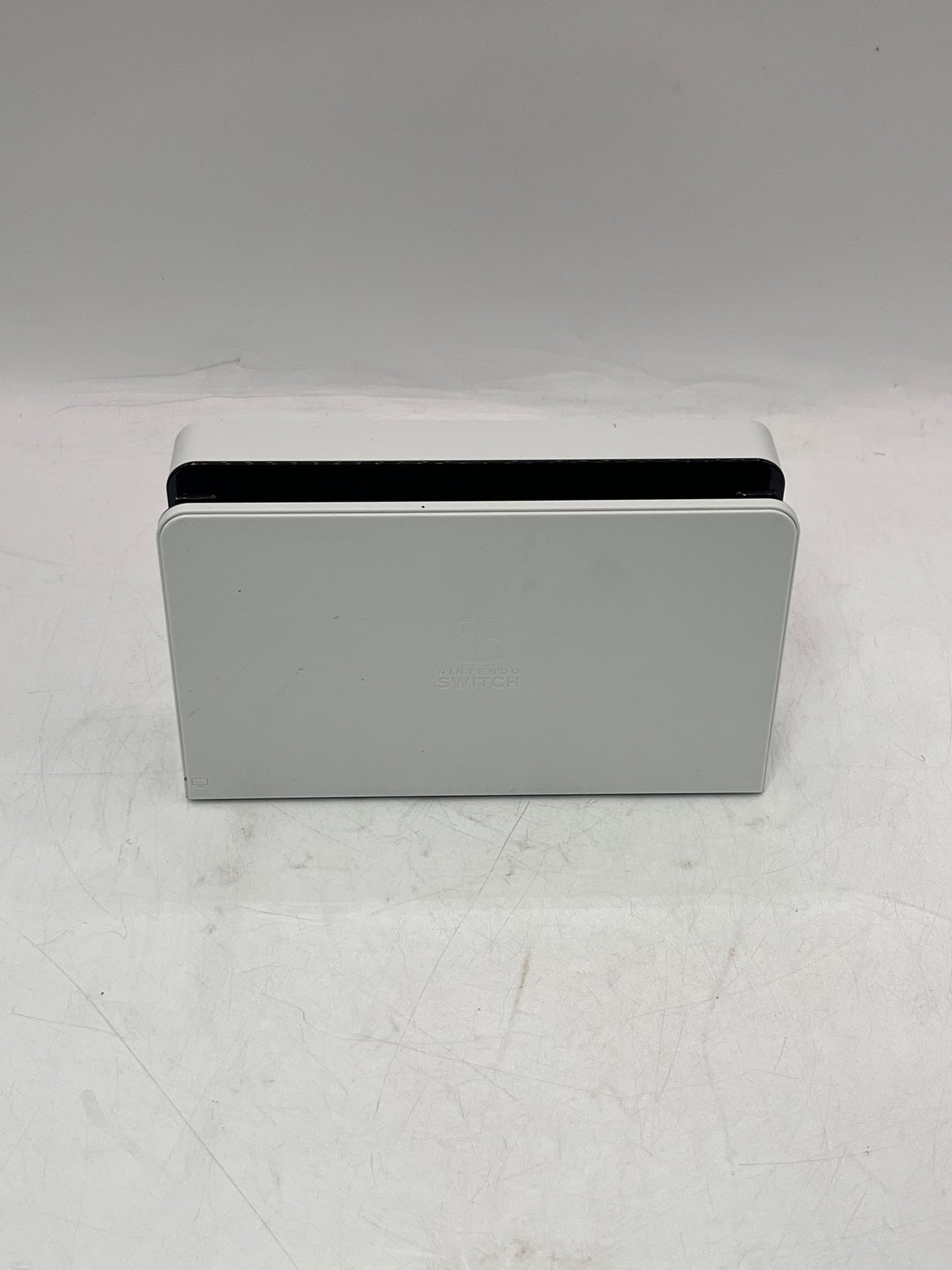 Nintendo Switch OLED (HEG-001) 2021 64GB Video Game System White