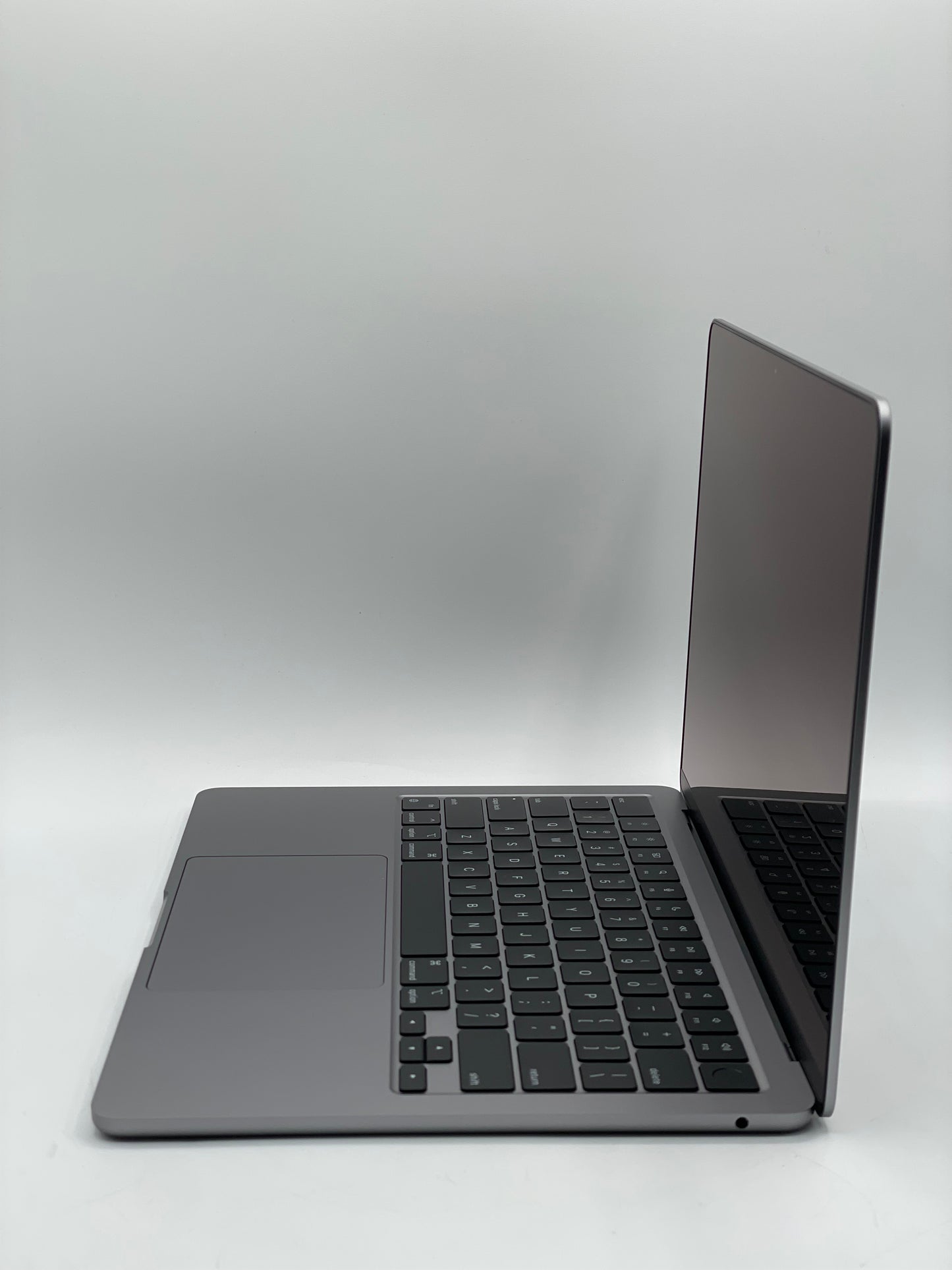 2022 Apple MacBook Air 13.3" 8C M2 8C GPU 16GB 256GB A2681 REMOTELY MANAGED 8CC