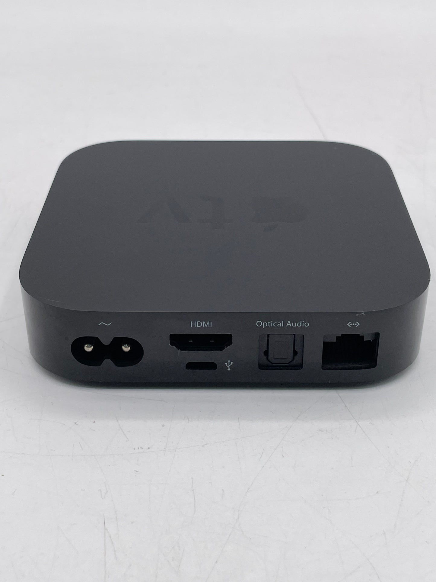 Apple TV HD 4th Gen A1625 32GB A1625 MGY52LL/A HD Media Streamer Bundle - Tested