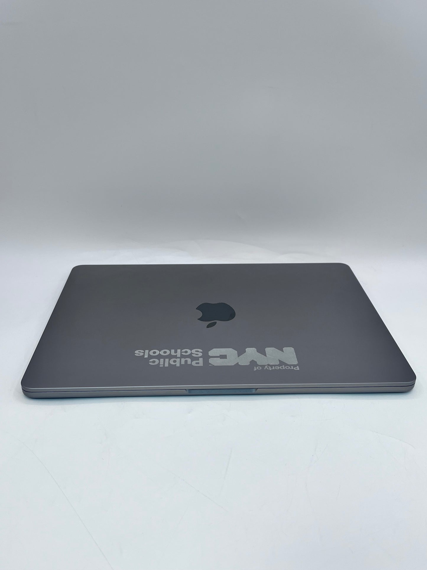 2022 Apple MacBook Air 13.3" 8C M2 GPU 16GB 256GB A2681 REMOTELY MANAGED