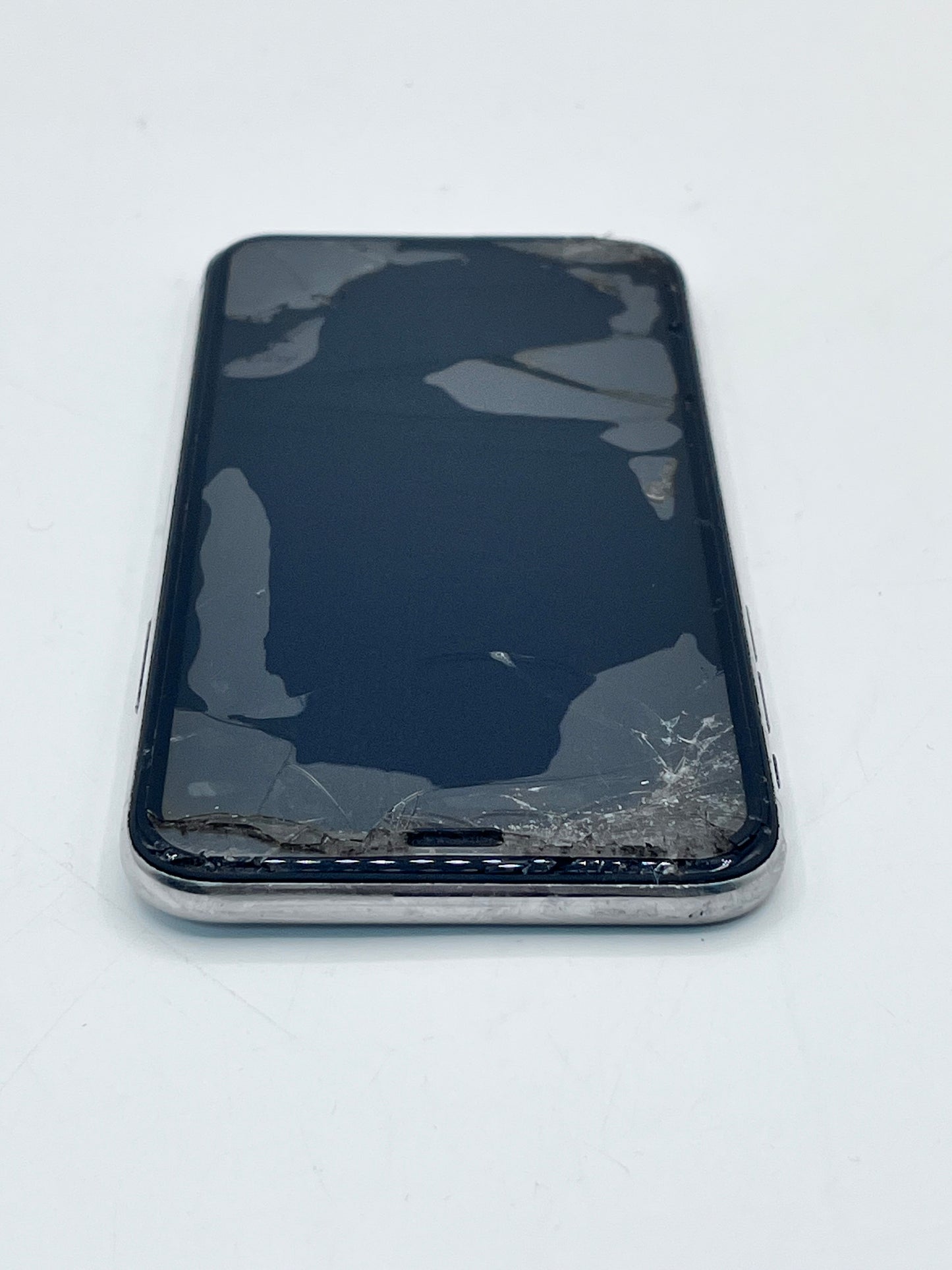Unlocked Apple iPhone X MQA62LL/A A1865 6.5in 64GB White READ