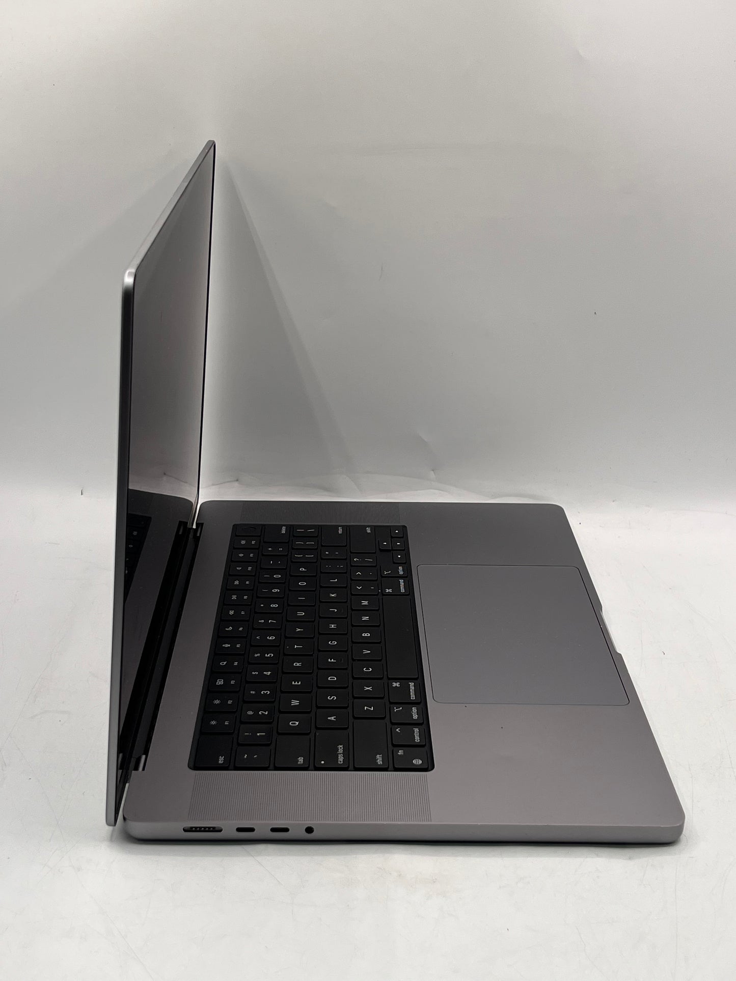 2021 Apple MacBook Pro 16" M1 Pro 16GB 512GB A2485 Silver READ