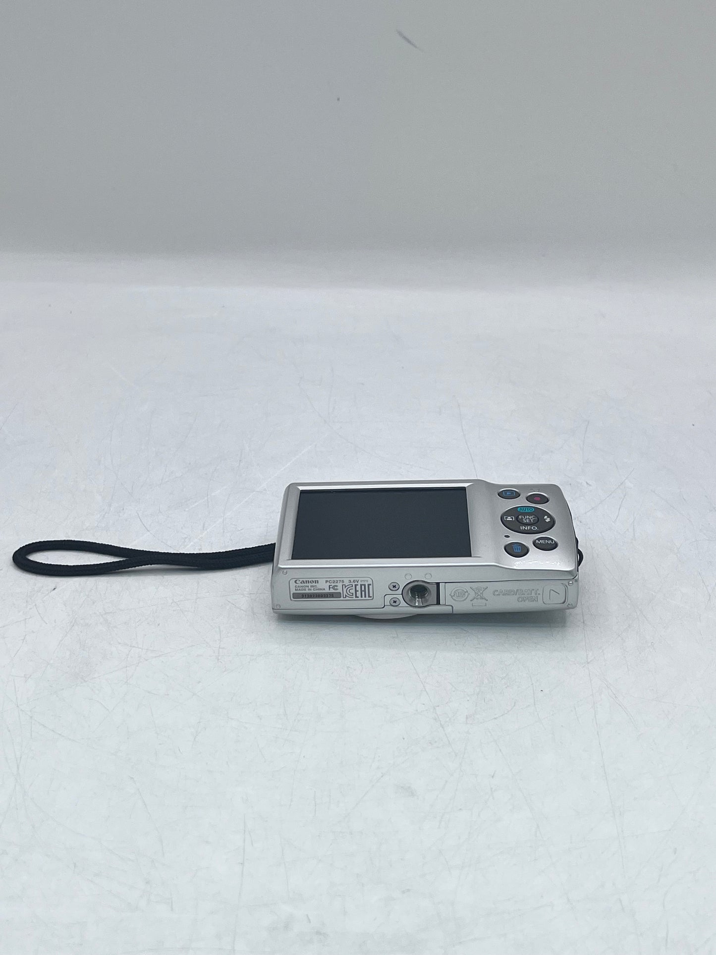 Canon PowerShot ELPH 180 Silver 20MP Digital Camera No Power