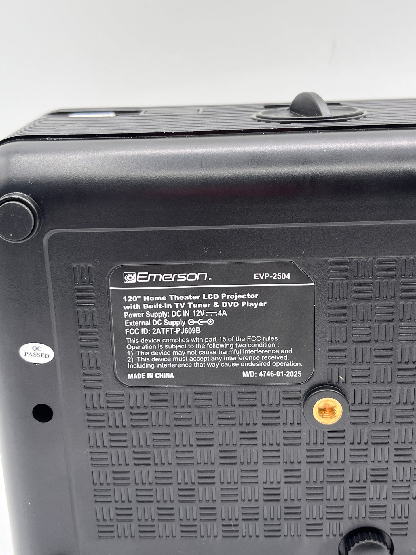 EMERSON EVP-2504 Home Theater LCD Projector Black