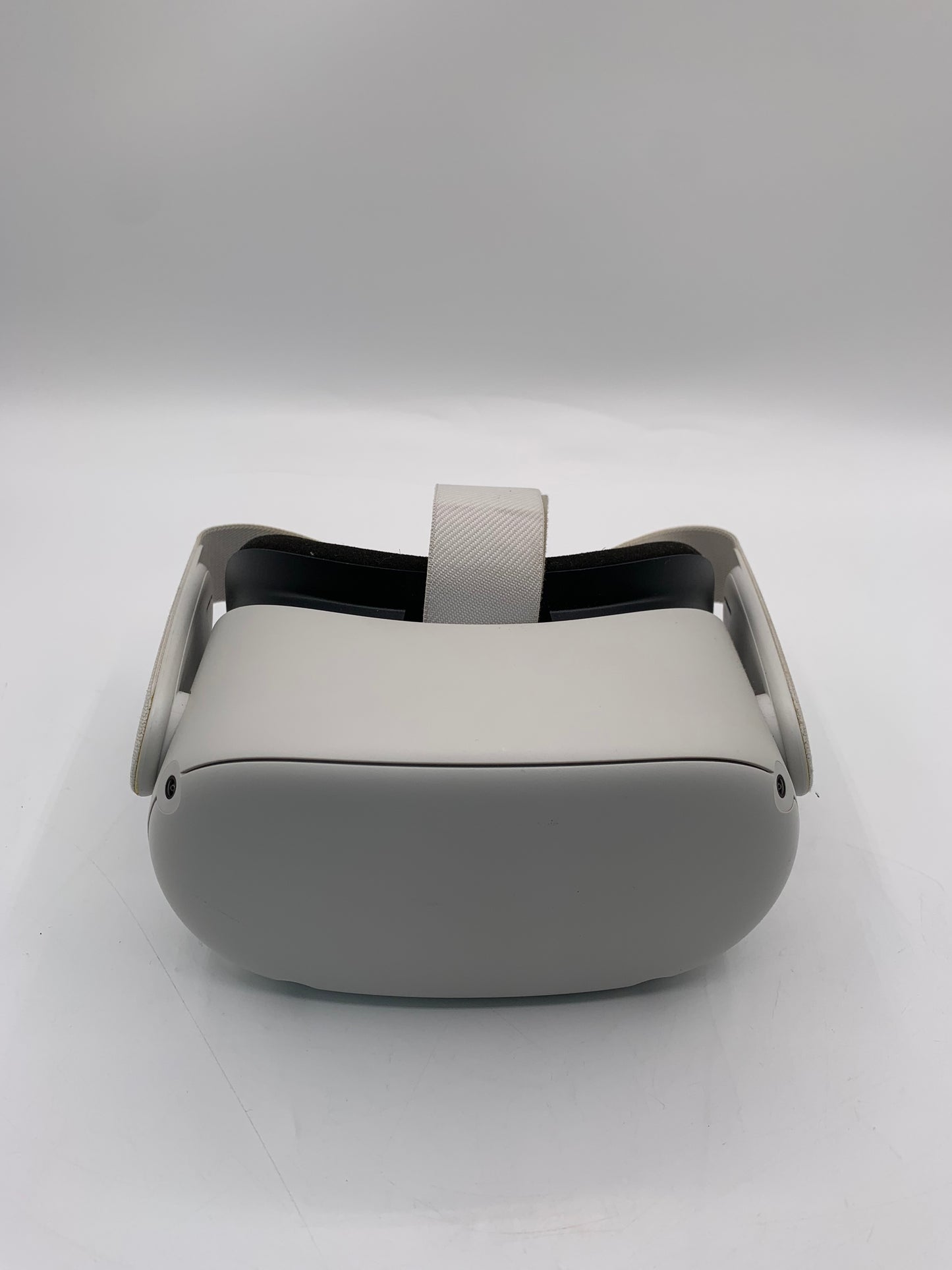 Oculus Meta Quest 2 128GB VR Headset White with Controllers Free Shipping