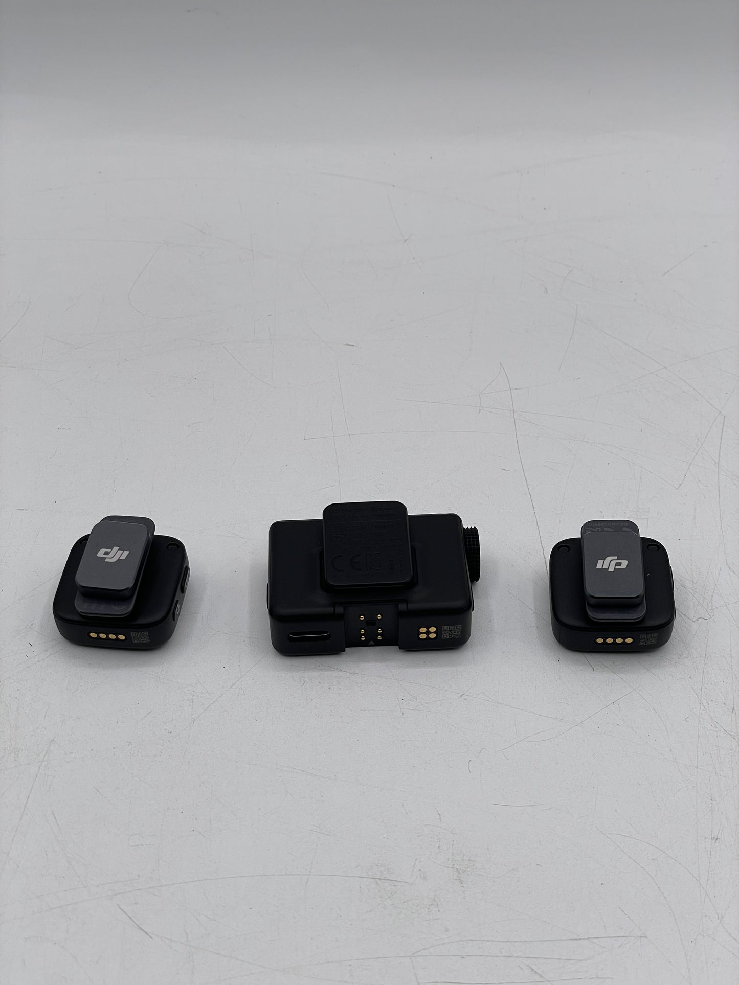 DJI Mic RX - 2TX, 1RX & Charging Case - 250m Range