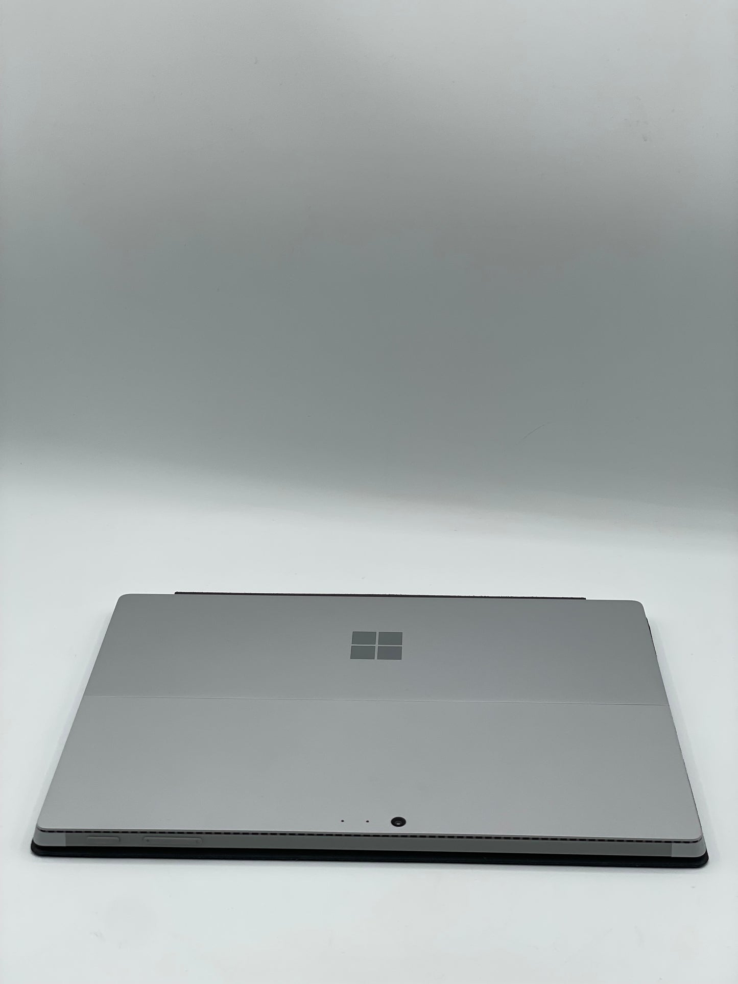 Microsoft Surface Pro 4 1724 12.3" i7-6650U 2.2GHz 16GB RAM 256GB SSD Great Condition