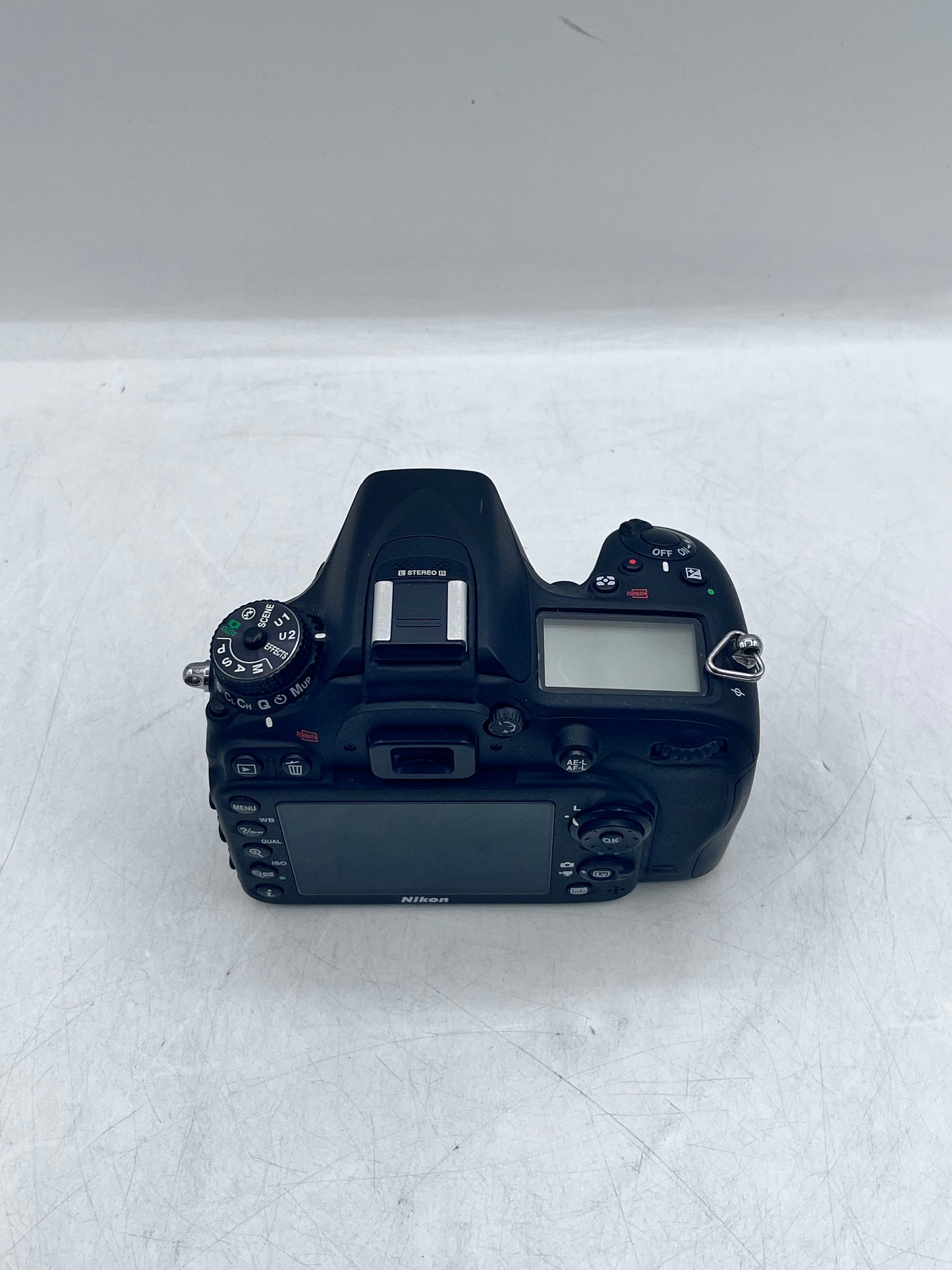 Nikon D7100 24.1MP Digital SLR Camera - Black Manual Focus Only