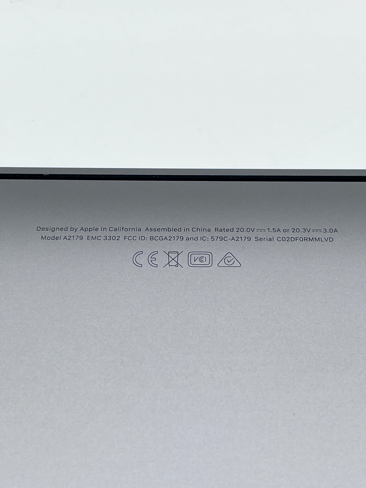 Apple MacBook Air Retina A2179 2020 512GB 16GB - Space Gray READ