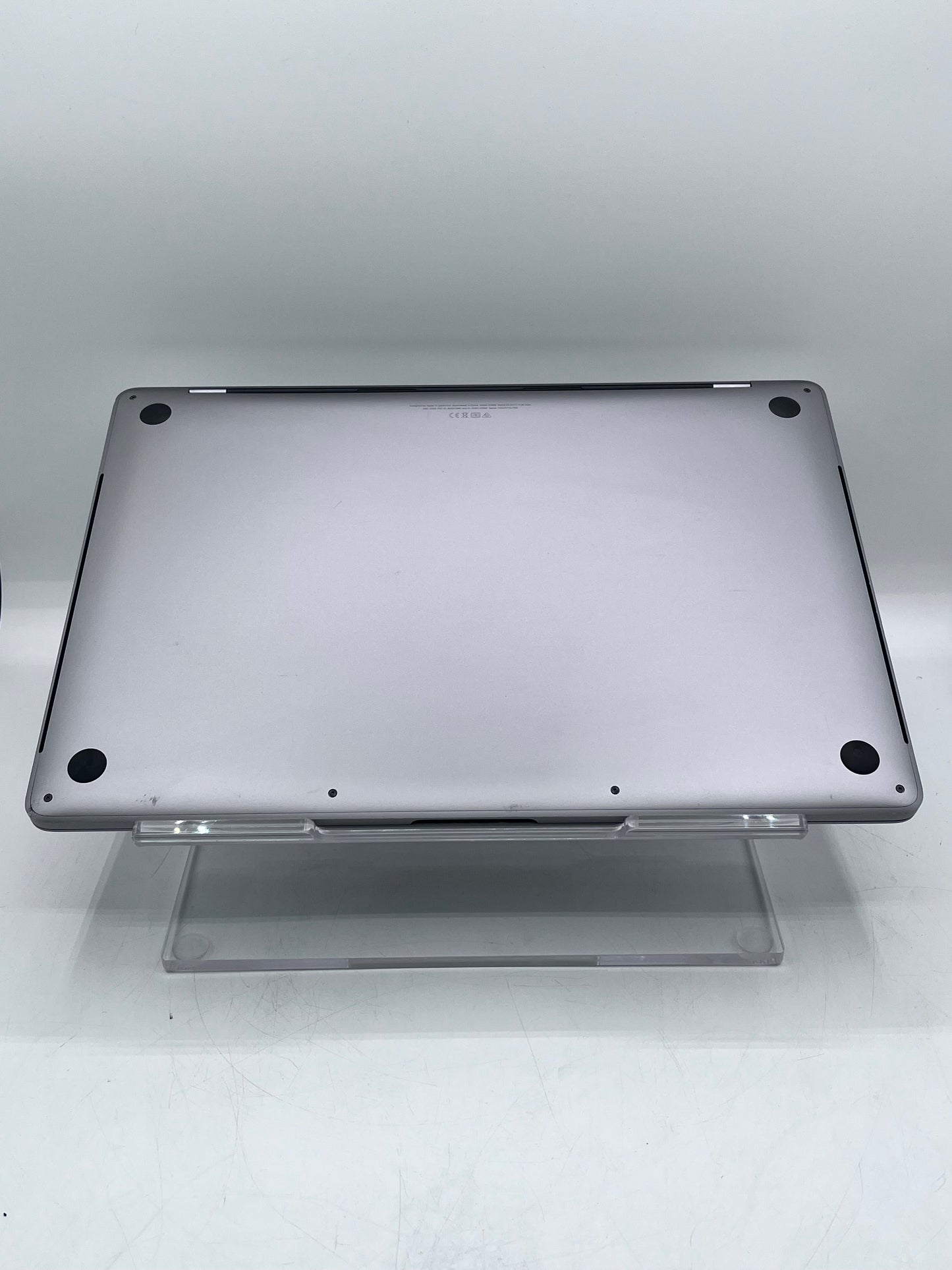 Apple MacBook Pro 15" (2018) A1990 - Broken for Parts - Space Gray