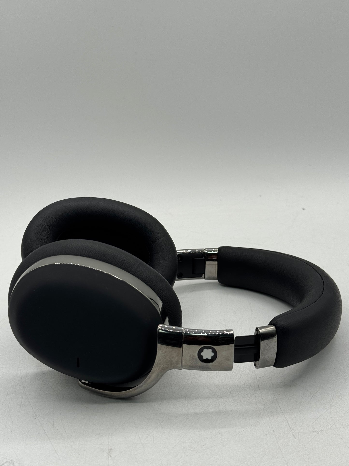 Montblanc MB 01 Wireless Over-Ear Headphones Black, Active Noise Cancelling EXCELLENT