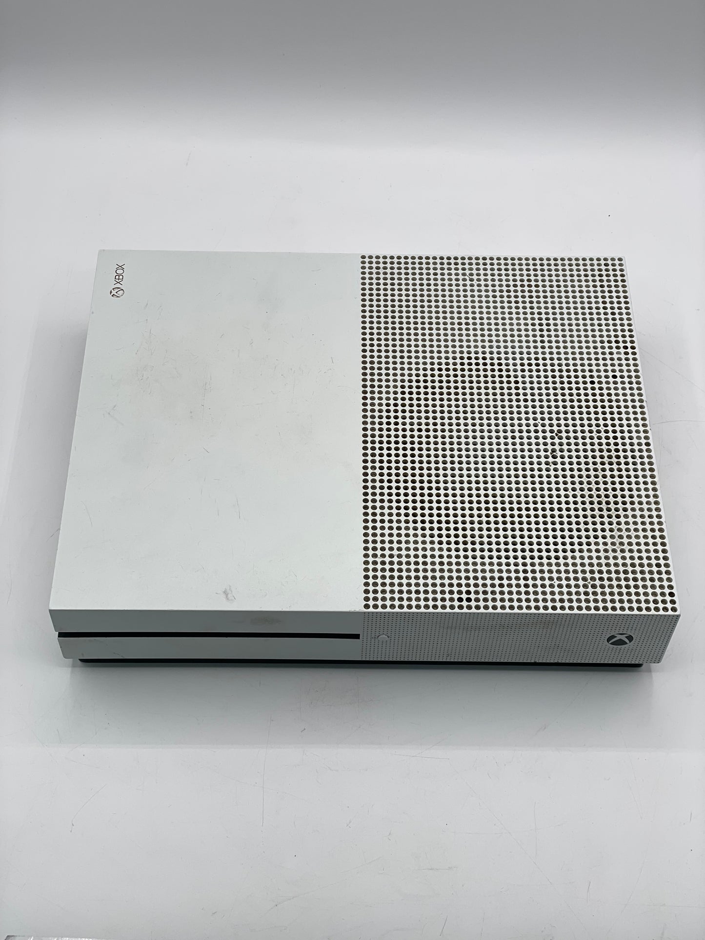 Microsoft Xbox One S 2016 Model 1681 - HDMI Issue - 500GB