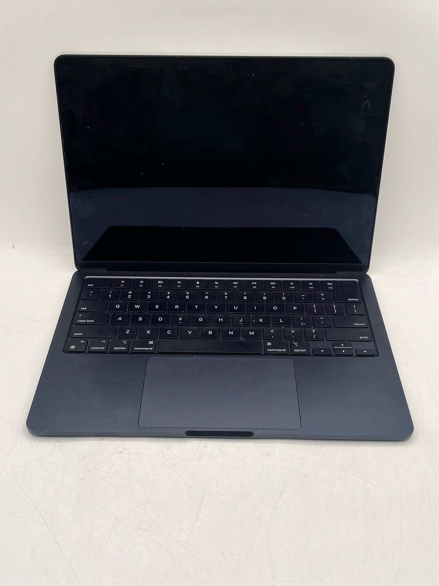 2023 Apple MacBook Air 13' M2 8GB 256GB A2681 MLY33LL/A Midnight 142 Cycle Count