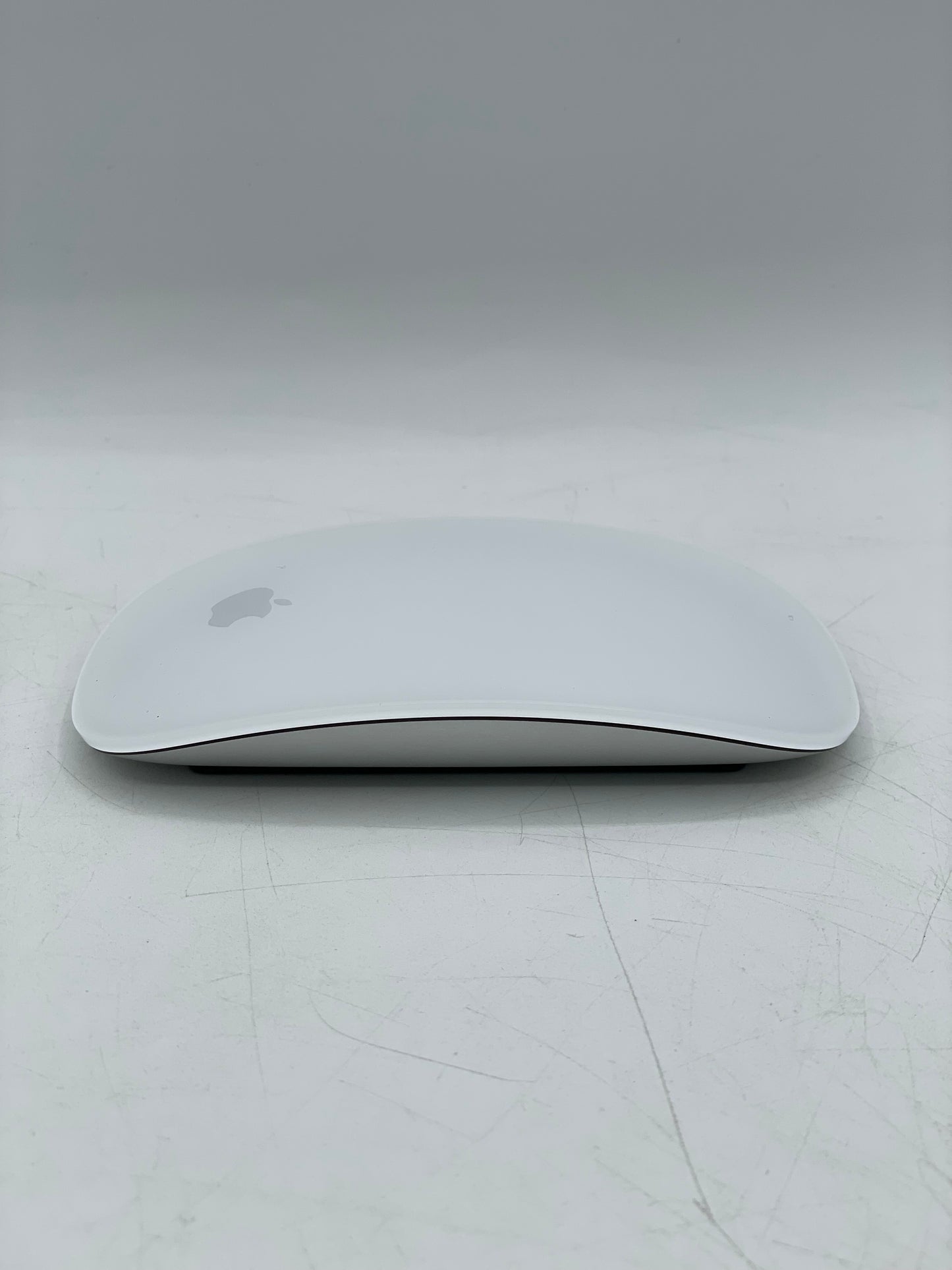 Apple Magic Mouse Wireless Rechargeable A1657 Silver MK2E3AM/A with Box