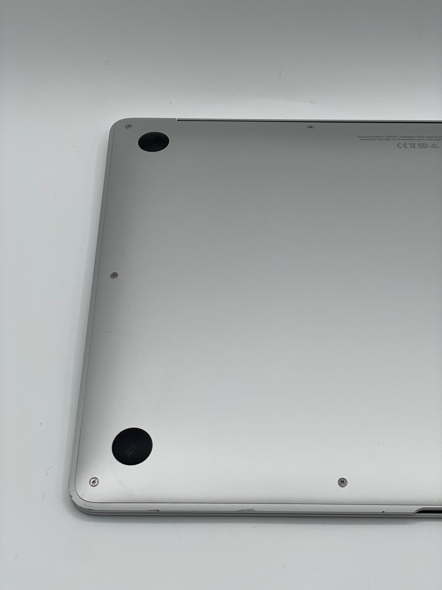 2020 Apple MacBook Air 13.3" M1 7C 8GB 256GB A2337 REMOTELY MANAGED