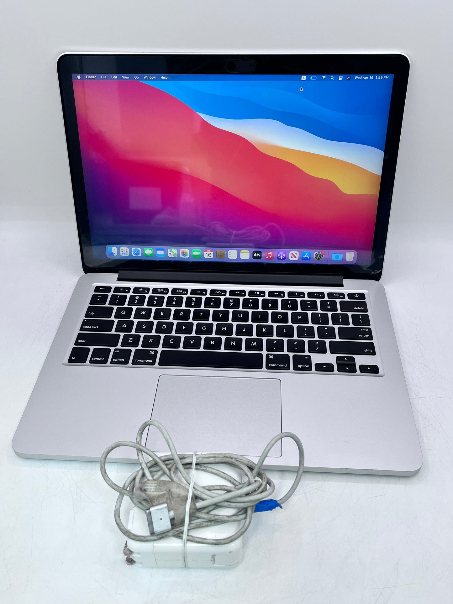 Apple MacBook Pro 13" A1502 (2015) - Core i5, 8GB RAM, 128GB SSD, Silver