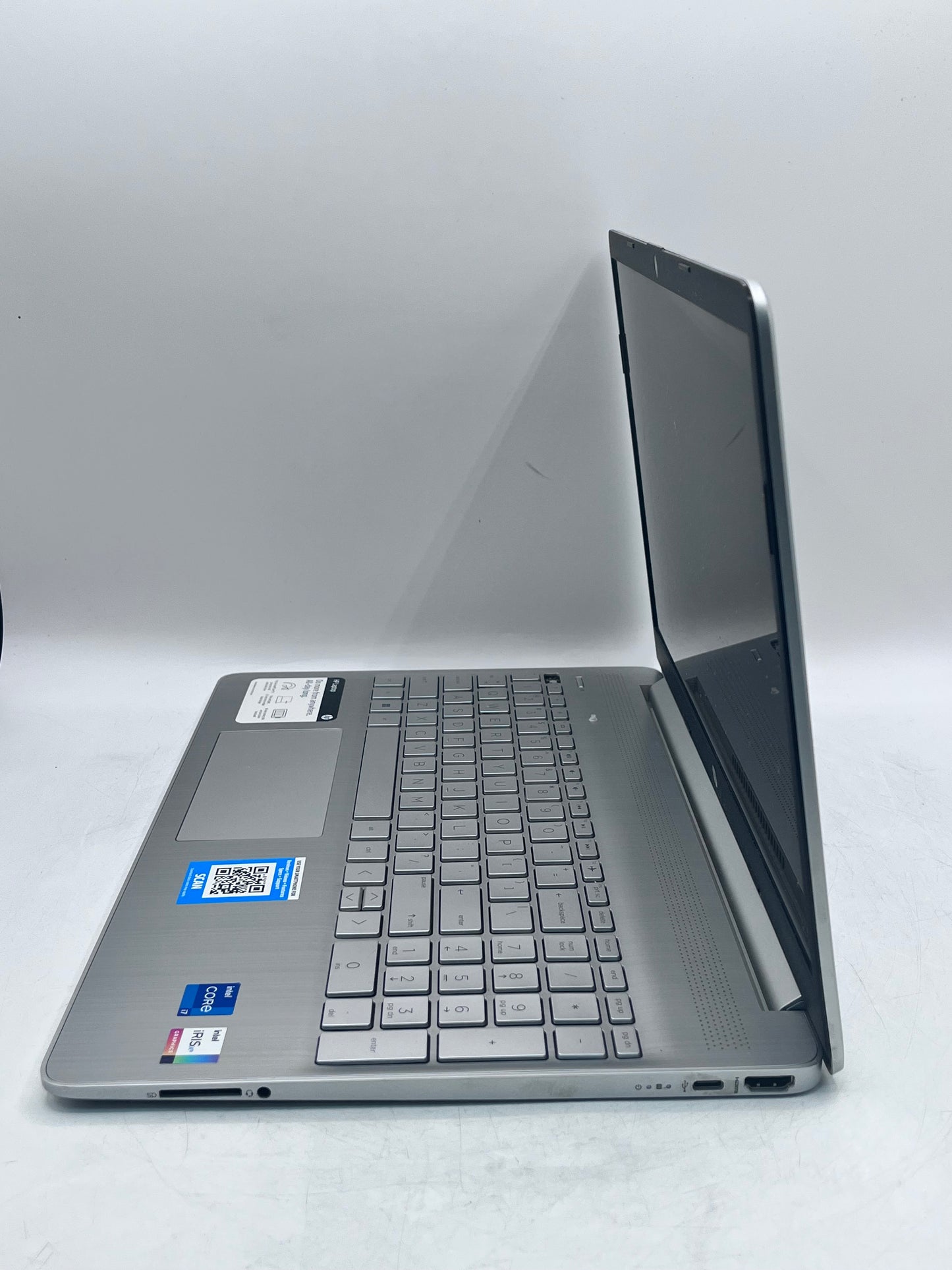 HP 15-dy2073dx Laptop Core i7 16GB 512GB - Silver