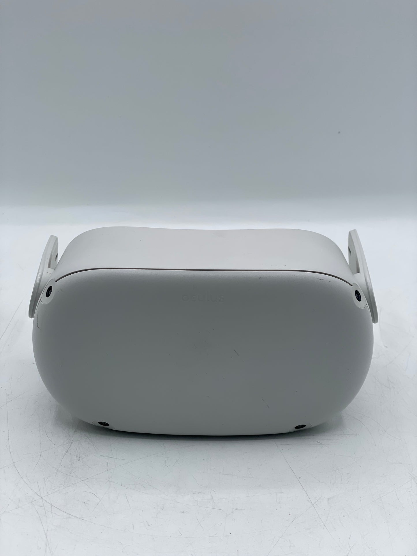 Oculus Quest 2 - 128GB Video Game System - Used - Great Condition!