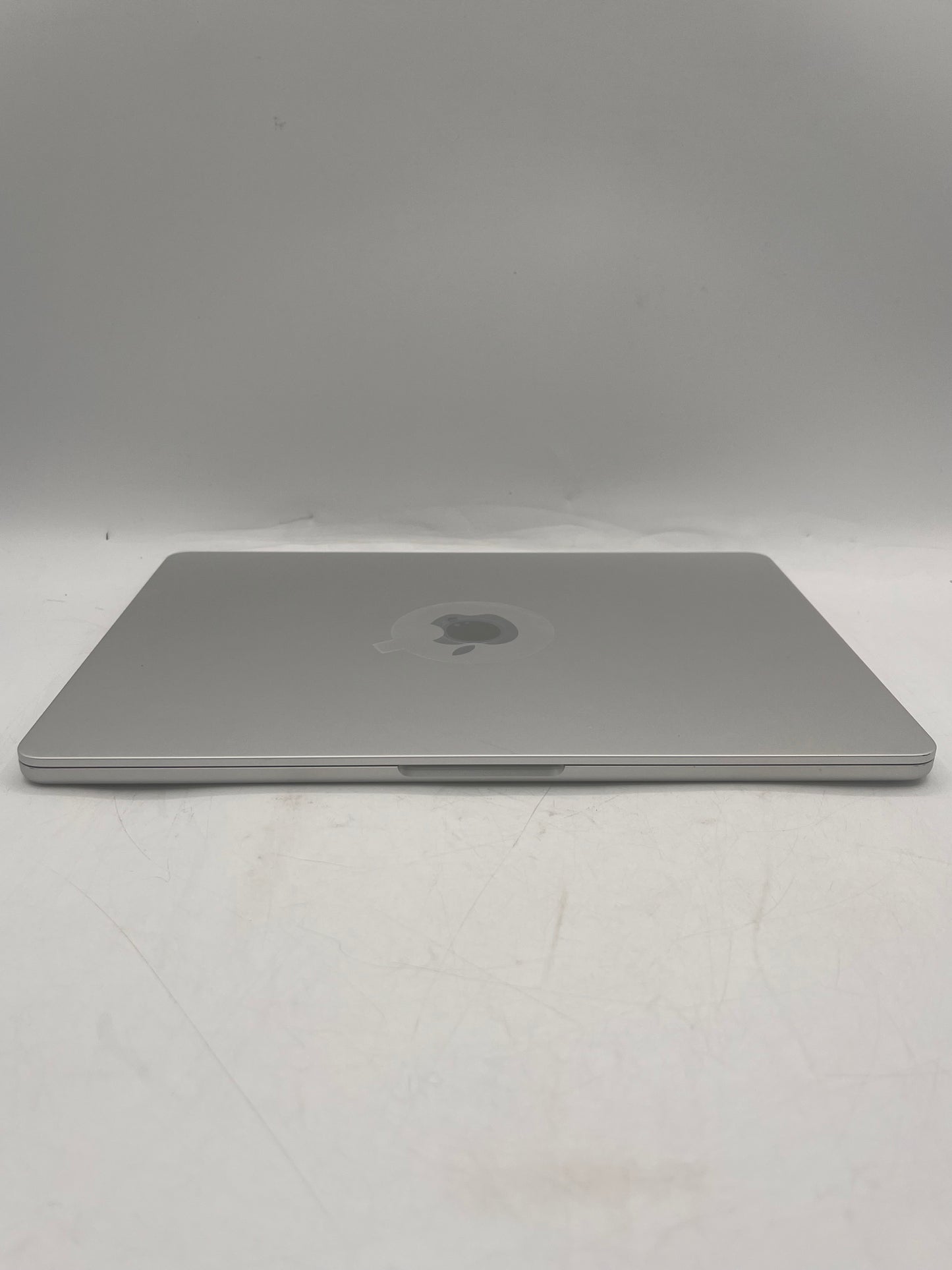 2025 Apple MacBook Air 13" M4 16GB 256GB A3240 MW0W3LL/A  Silver Free Shipping