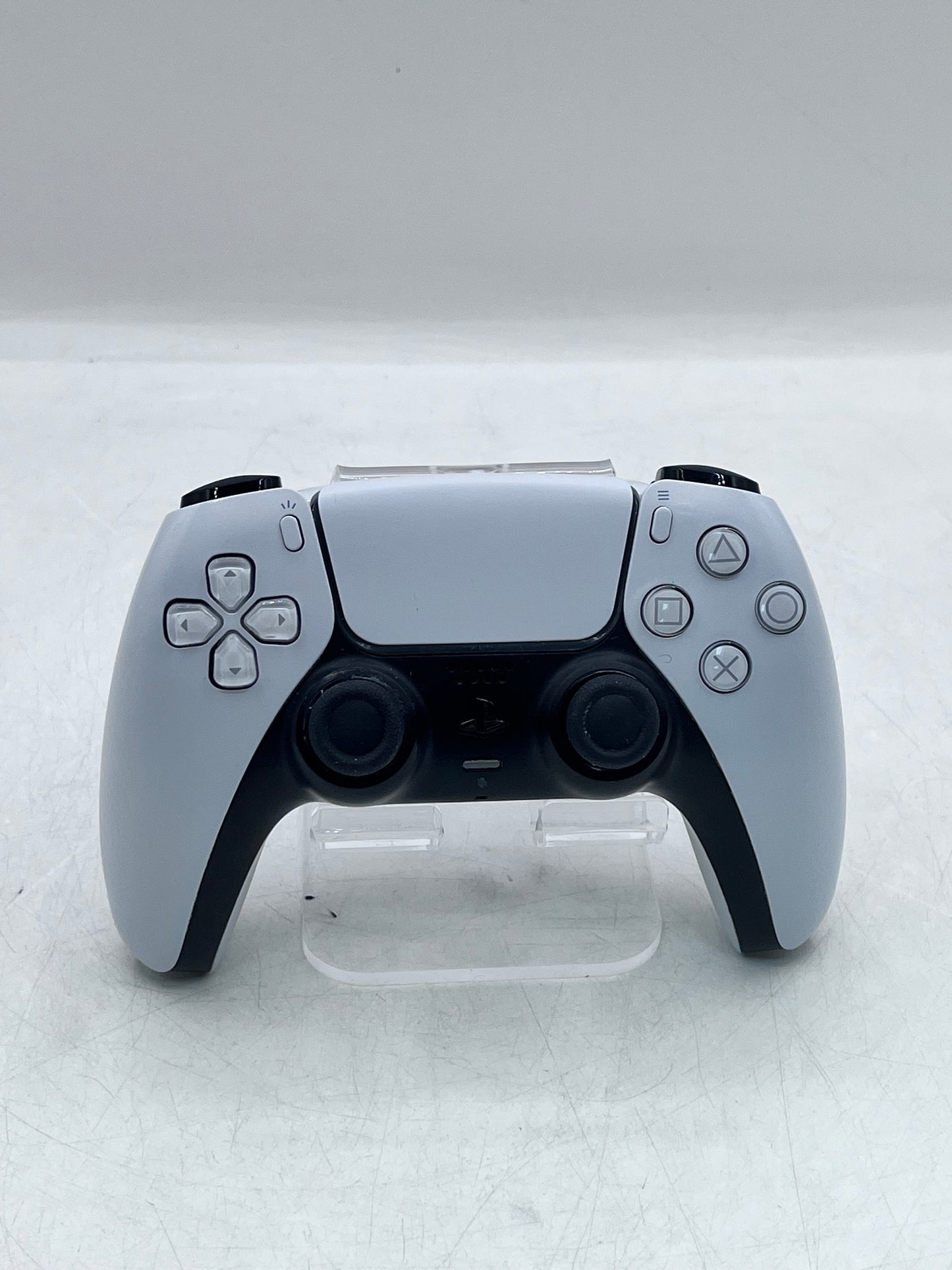 Sony PlayStation 5 Digital Edition (CFI-1015B)  Bundle with Controller & Cables - White