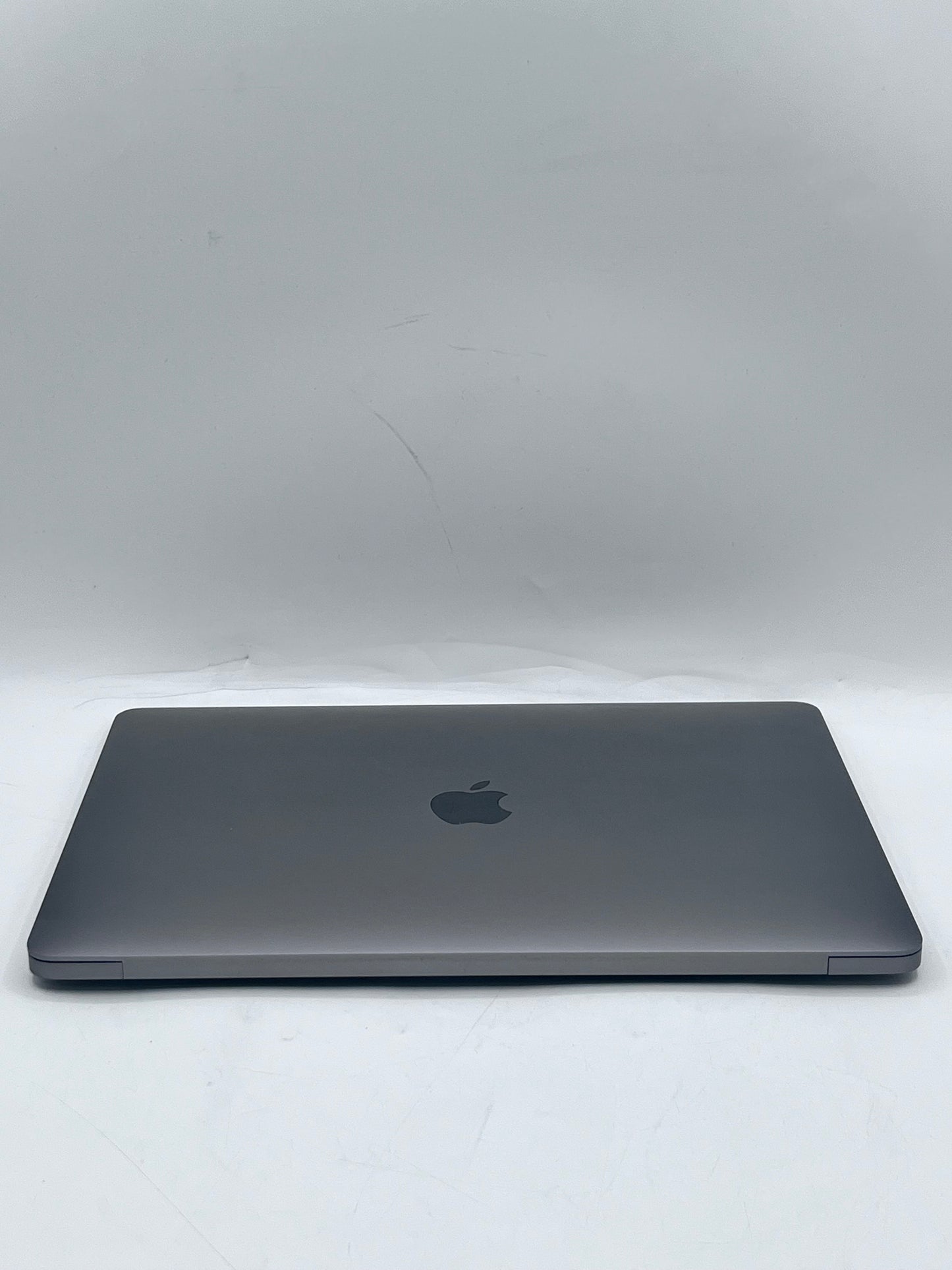 2020 Apple MacBook Air 13" M1 A2337 8GB 256GB - Space Gray Bad Battery
