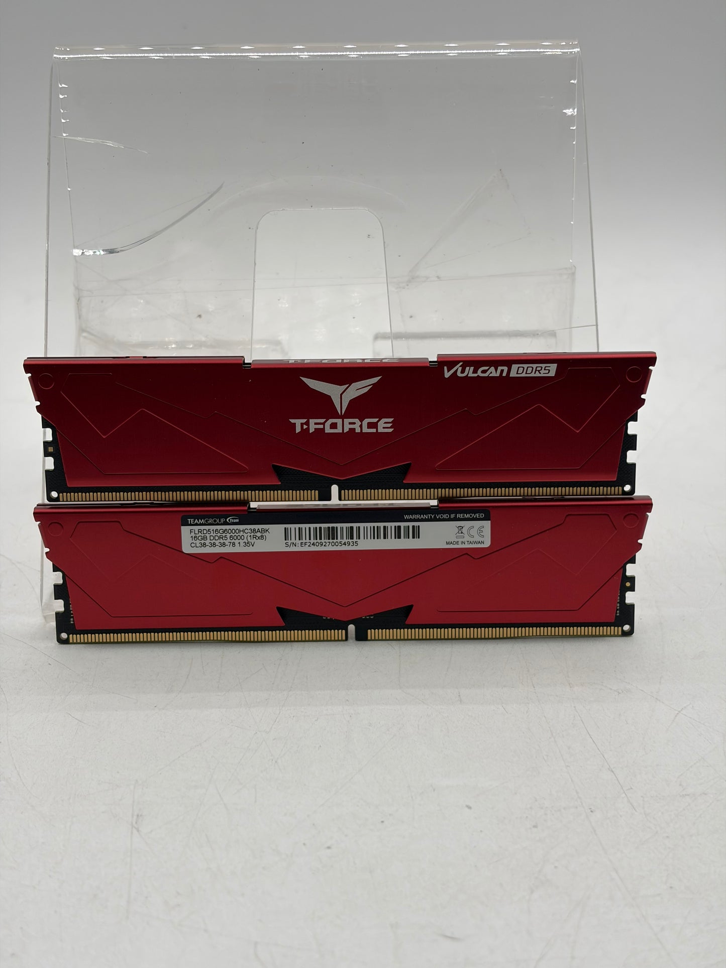 TEAMGROUP T-Force Vulcan DDR5 32GB (2x16GB) 5200MHz PC5-41600 Desktop Memory