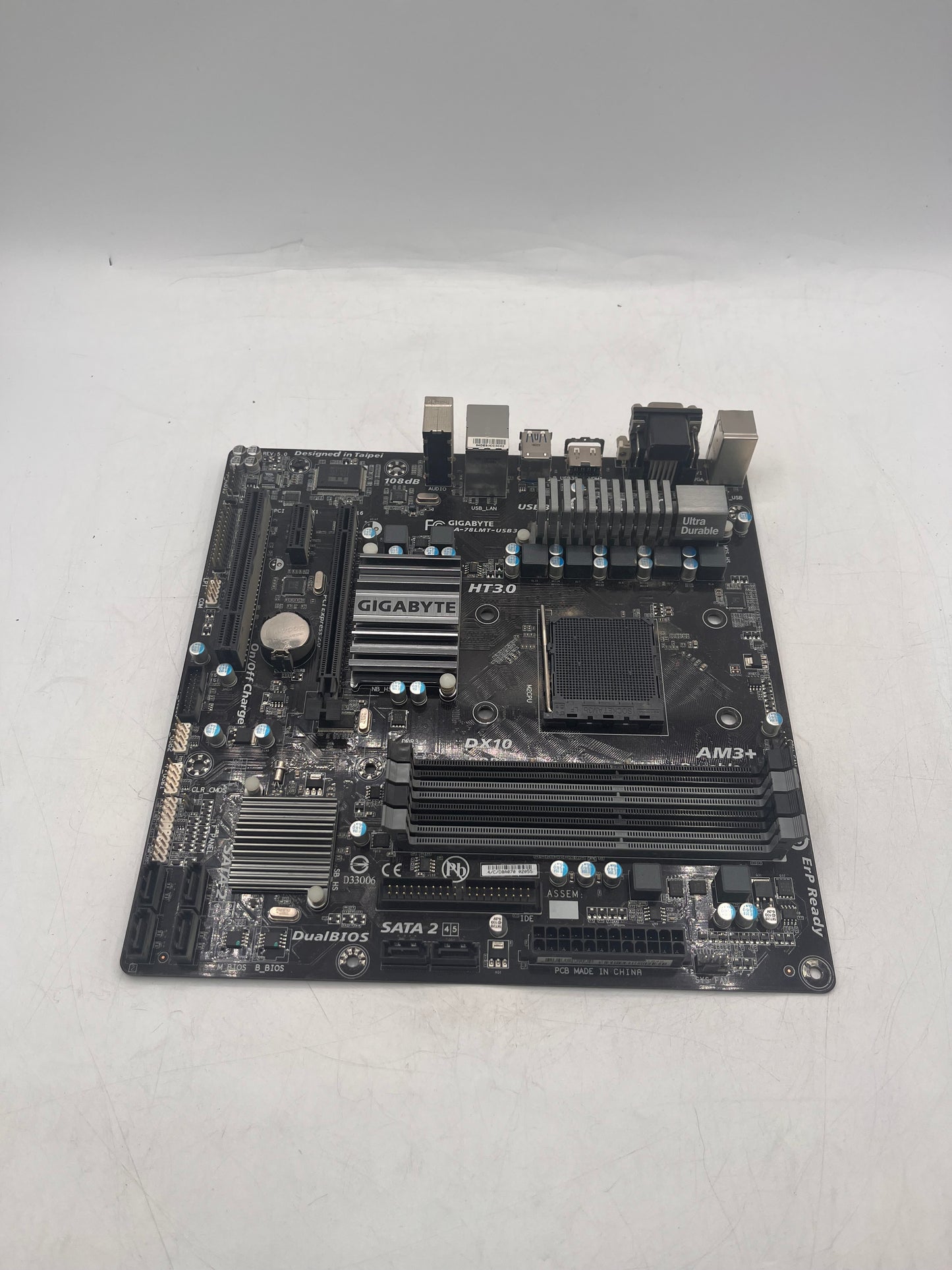 Gigabyte GA-78LMT-USB3 Motherboard - Black
