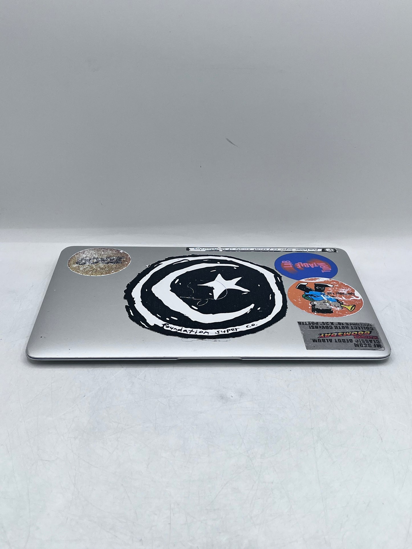 Apple MacBook Air A1465 Mid 2013 11.6"  Core i5 1.4GHz 4GB 128GB - Silver
