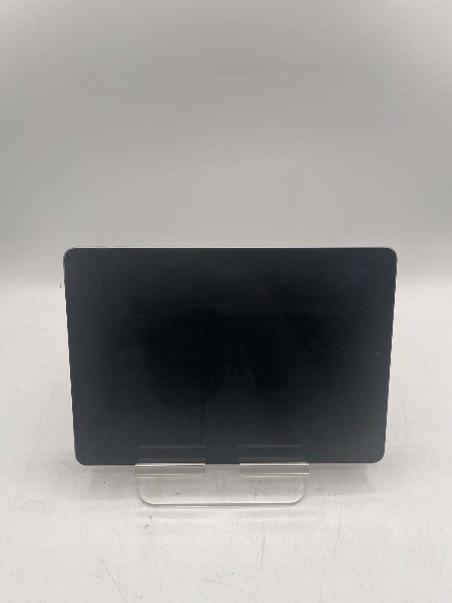 Apple iPad 6th Gen A1954 MR6N2LL/A 32GB WiFi + Cellular Unlocked Black Tablet