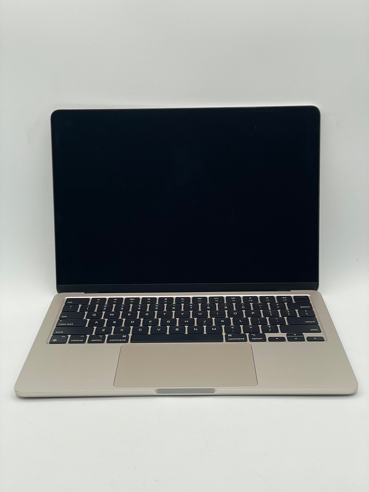 2022 Apple MacBook Air 13.6" M2 8C CPU 8C GPU 8GB 256GB A2681 Starlight