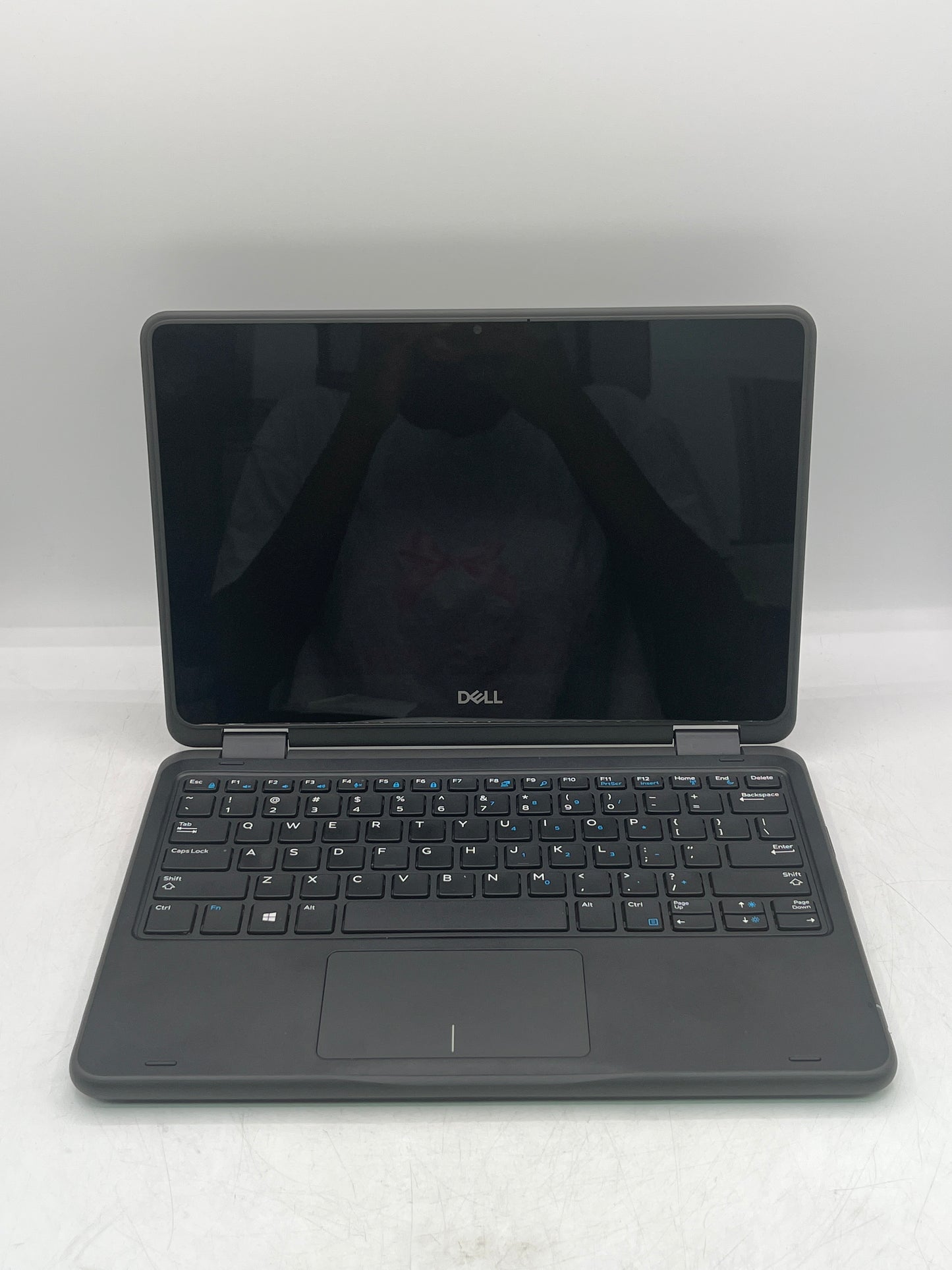 Dell Latitude 3190 Intel Pentium N5030 4GB  128GB - Silver
