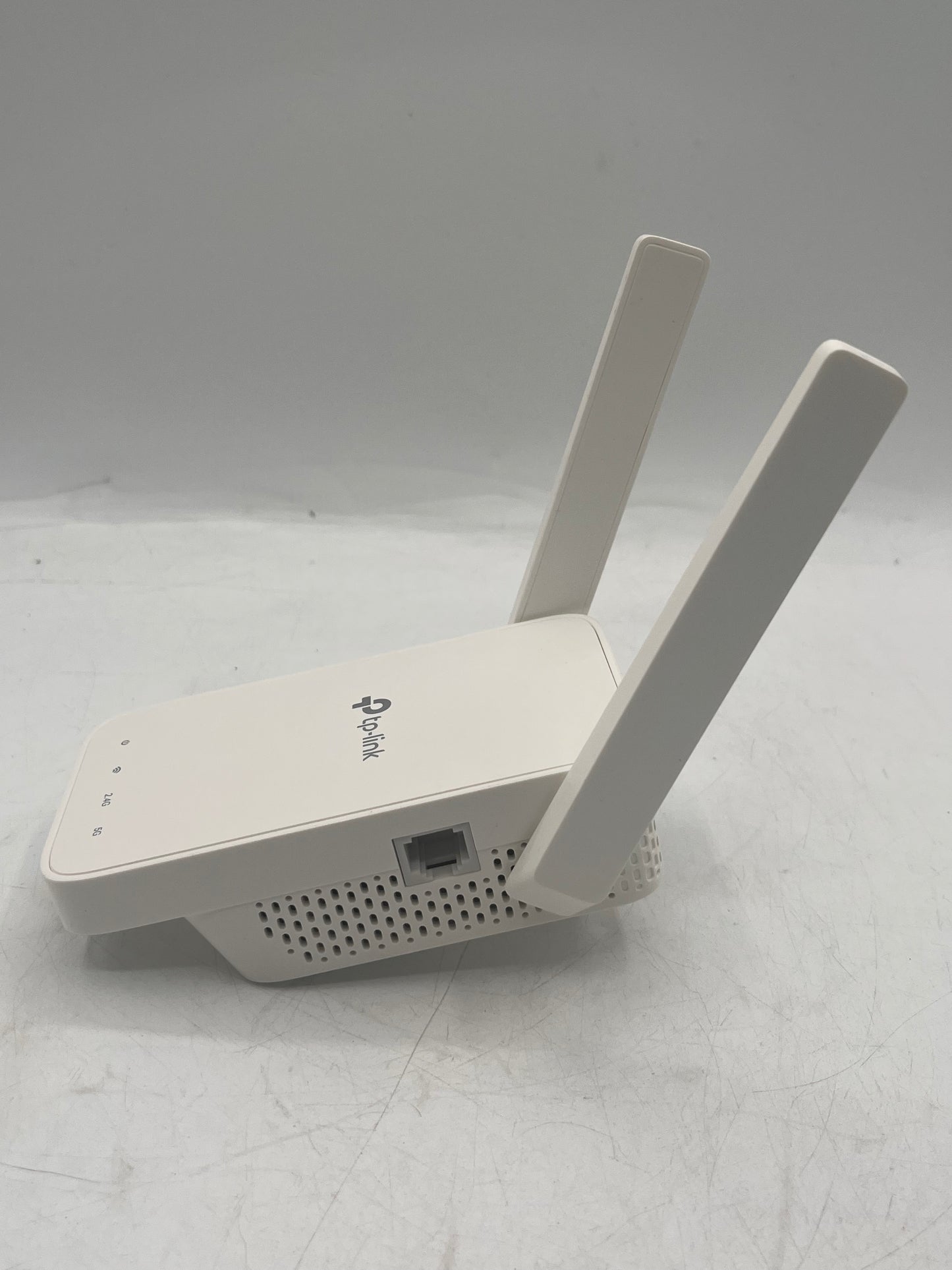 TP-LINK AC1200 RE315 WiFi Extender White