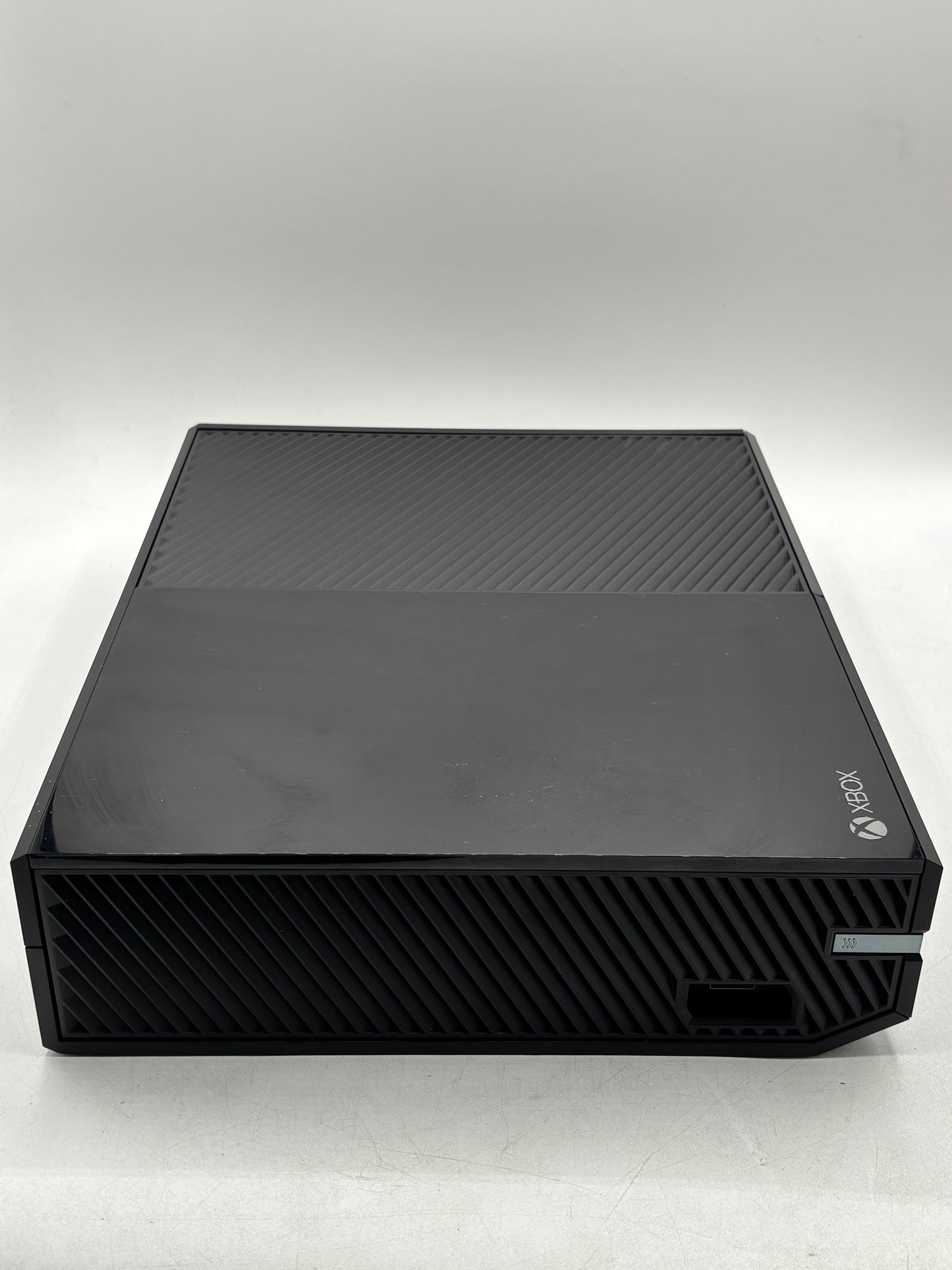 Microsoft Xbox One Model 1540 500GB Console With Kinect