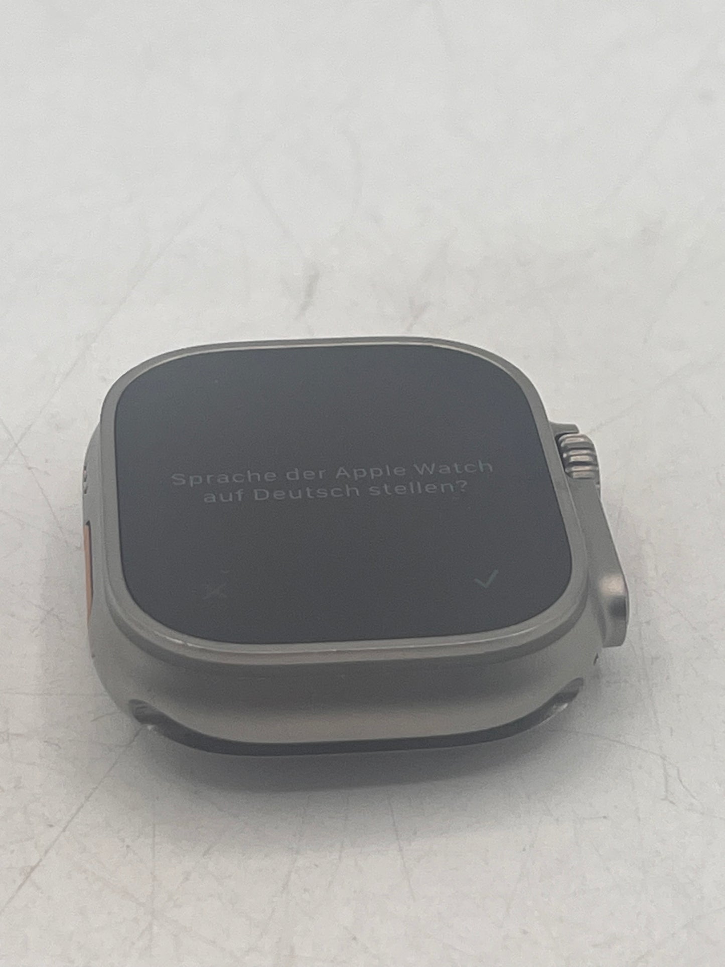 Apple Watch Ultra 2 A2986 (2023) GPS + Cellular 49mm Titanium Smart Watch