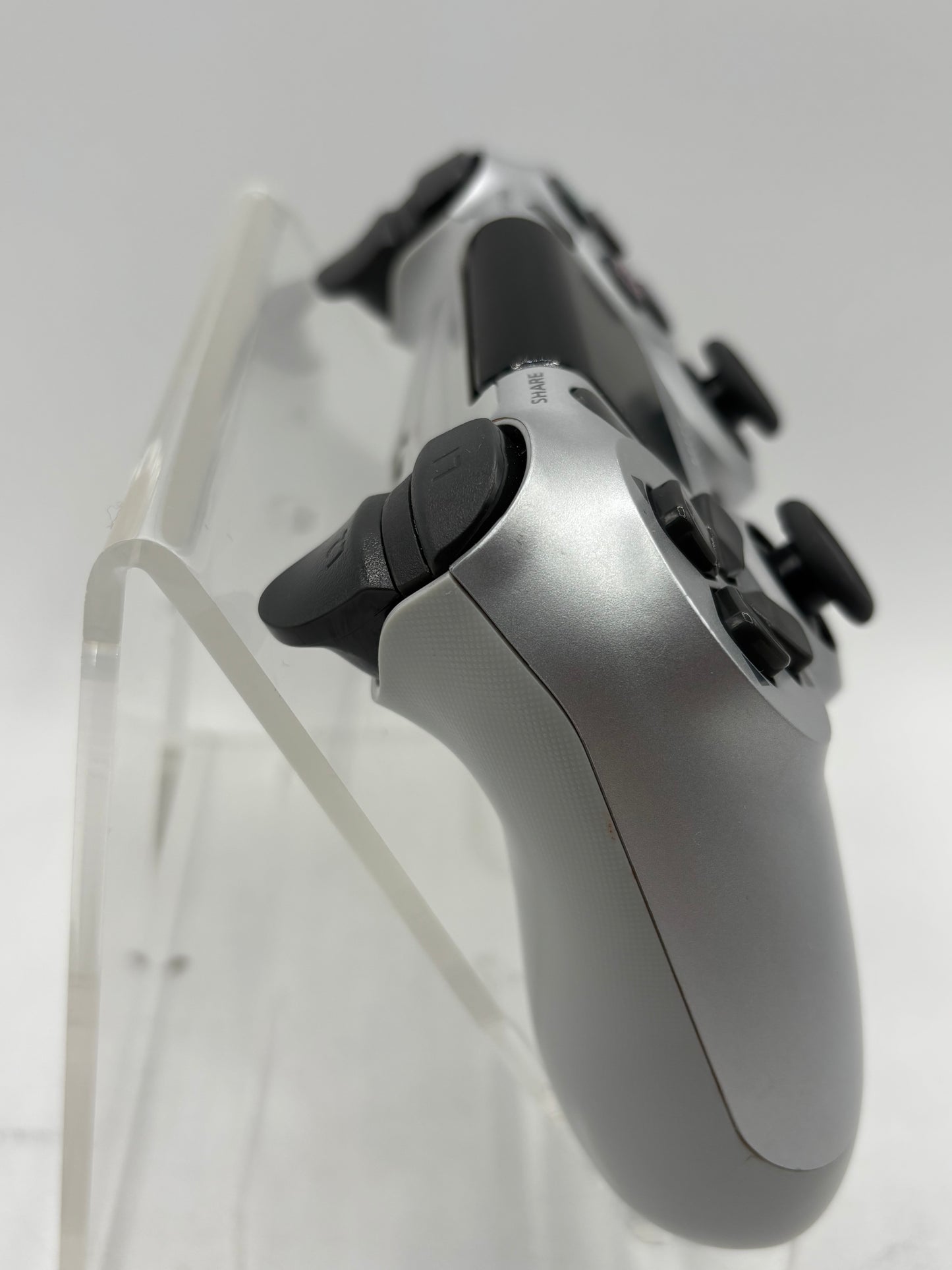 Sony PlayStation 4 DualShock Wireless Controller CUH-ZCT1U, Silver (FREE SHIPPING)