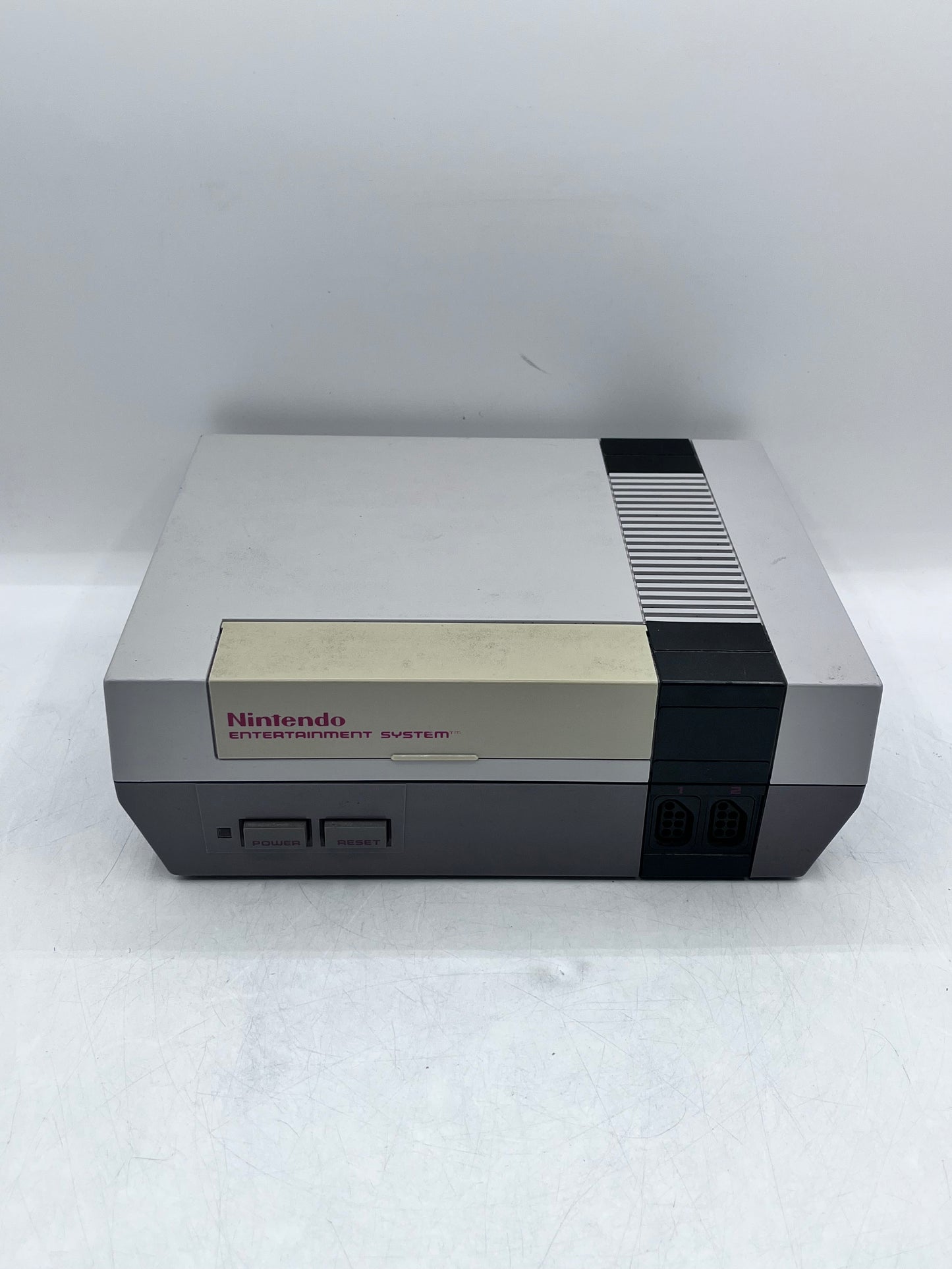 Vintage Nintendo Entertainment System NES Console NES-001 & Game Bundle