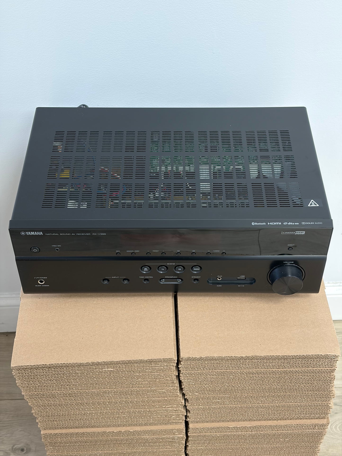 Yamaha RX-V385 Home Theater Receiver 5.1 Channel 4K HD AV Bluetooth Black