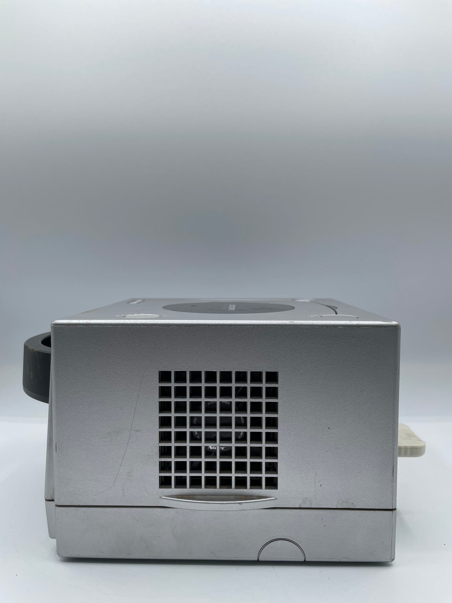 Nintendo GameCube (DOL-001) 2001 Silver For Parts Free Shipping!