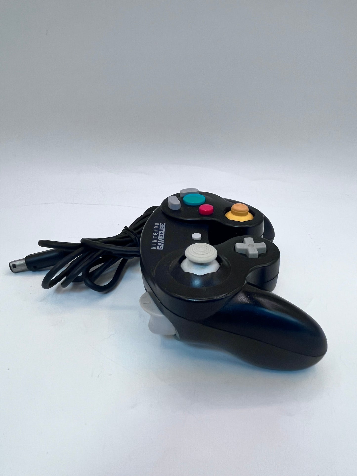 Nintendo Gamecube Platinum Silver DOL-101 - Tested & Working with Cables and 2 OEM controllers