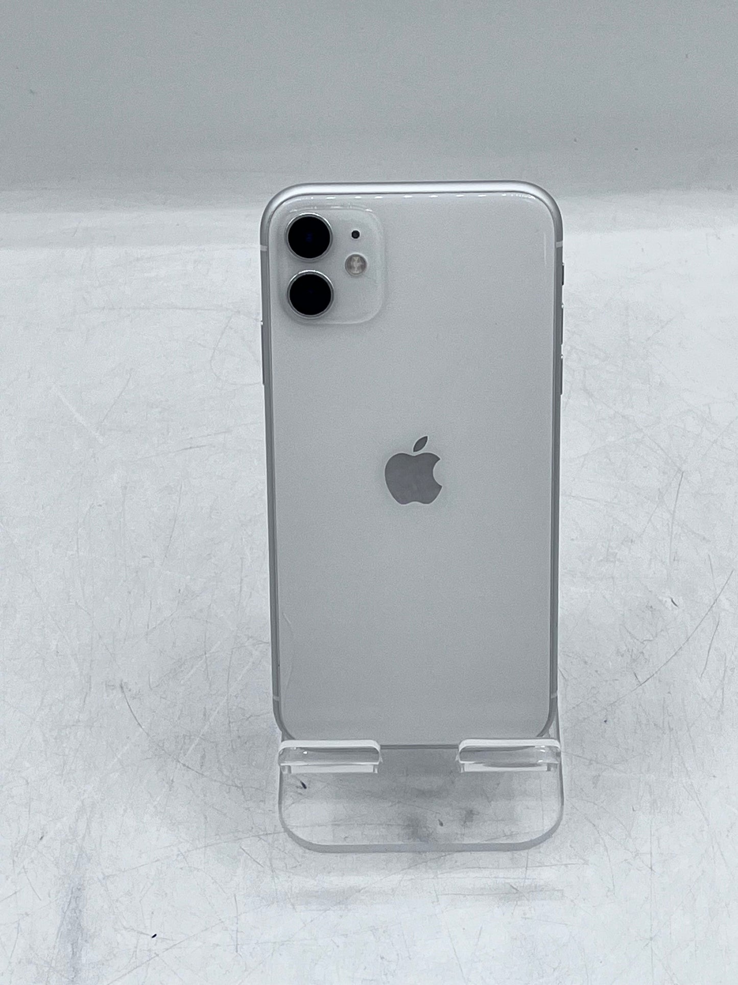 Unlocked Apple iPhone 11 MHCQ3LL/A A2111 64GB - White READ