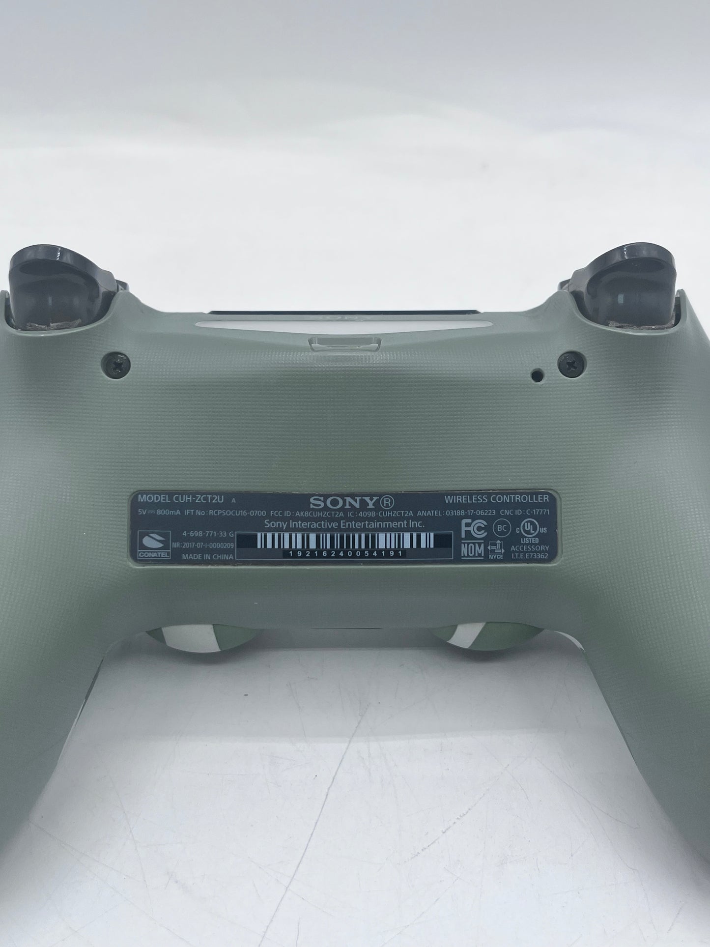 Sony PlayStation 4 Slim CUH-2215B 1TB Console Black Free Shipping