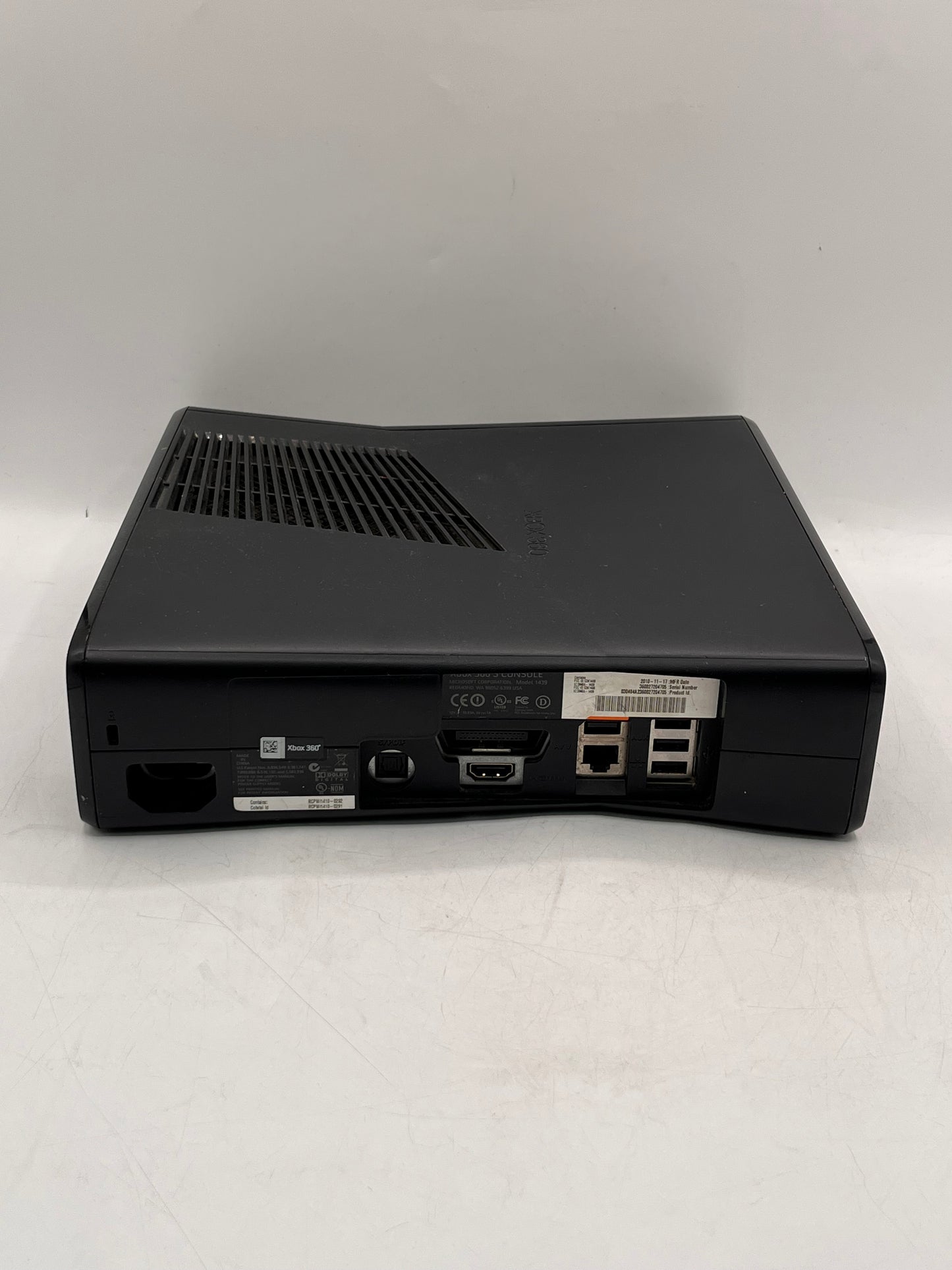 Microsoft Xbox 360 S 1439 2010  Video Game System Black
