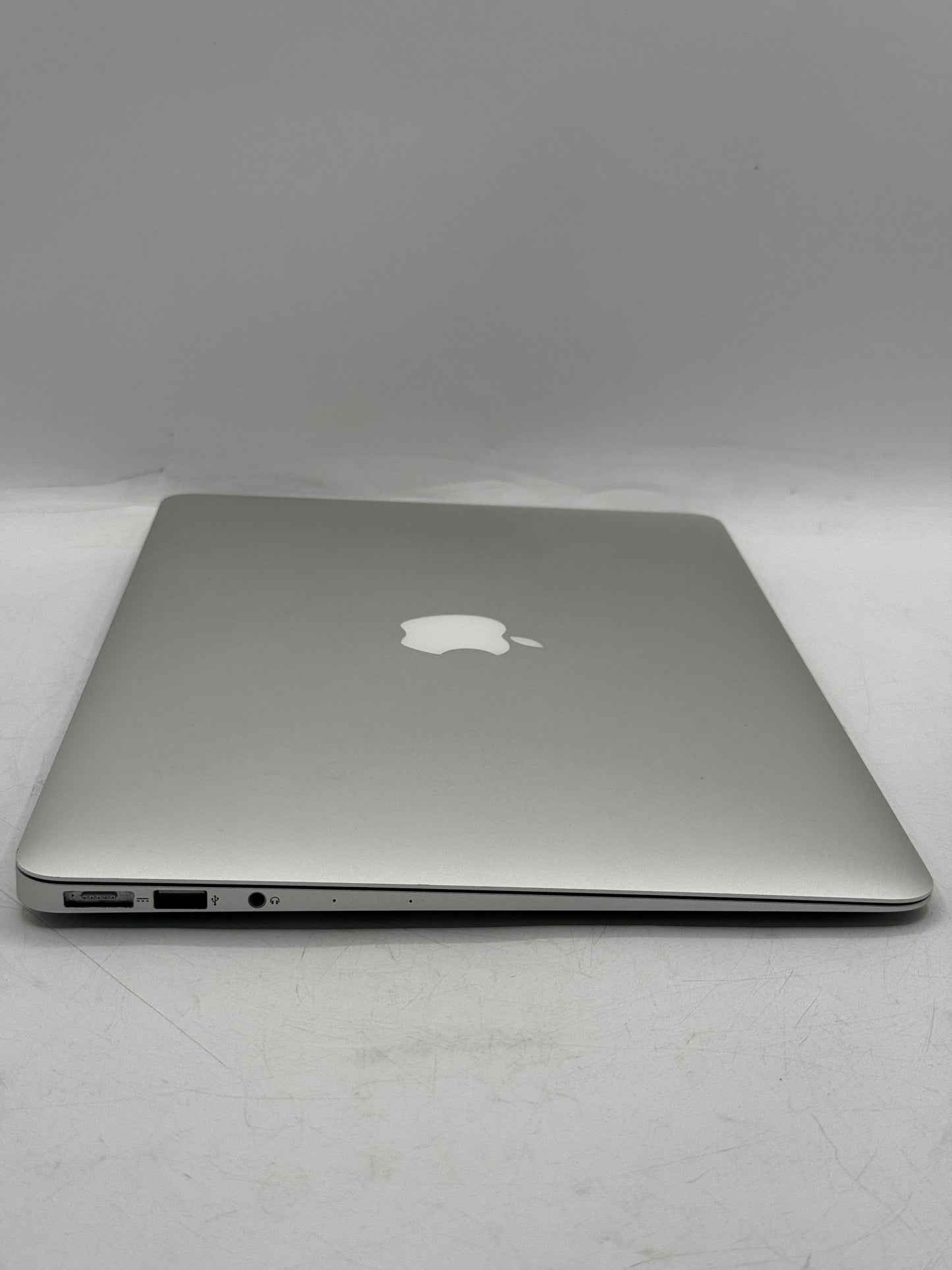 2015 Apple MacBook Air 13" i5 8GB RAM 128GB SSD A1466 MMGF2LL/A Silver Free Shipping