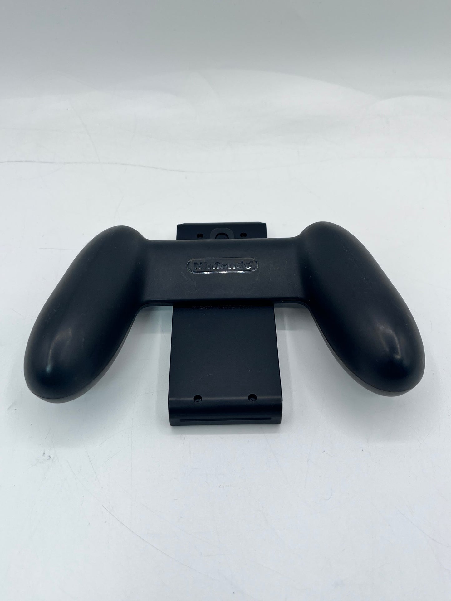 Nintendo Switch HAC-001 w/ Console Joy-Con, Dock, Charger, SD Card Tested