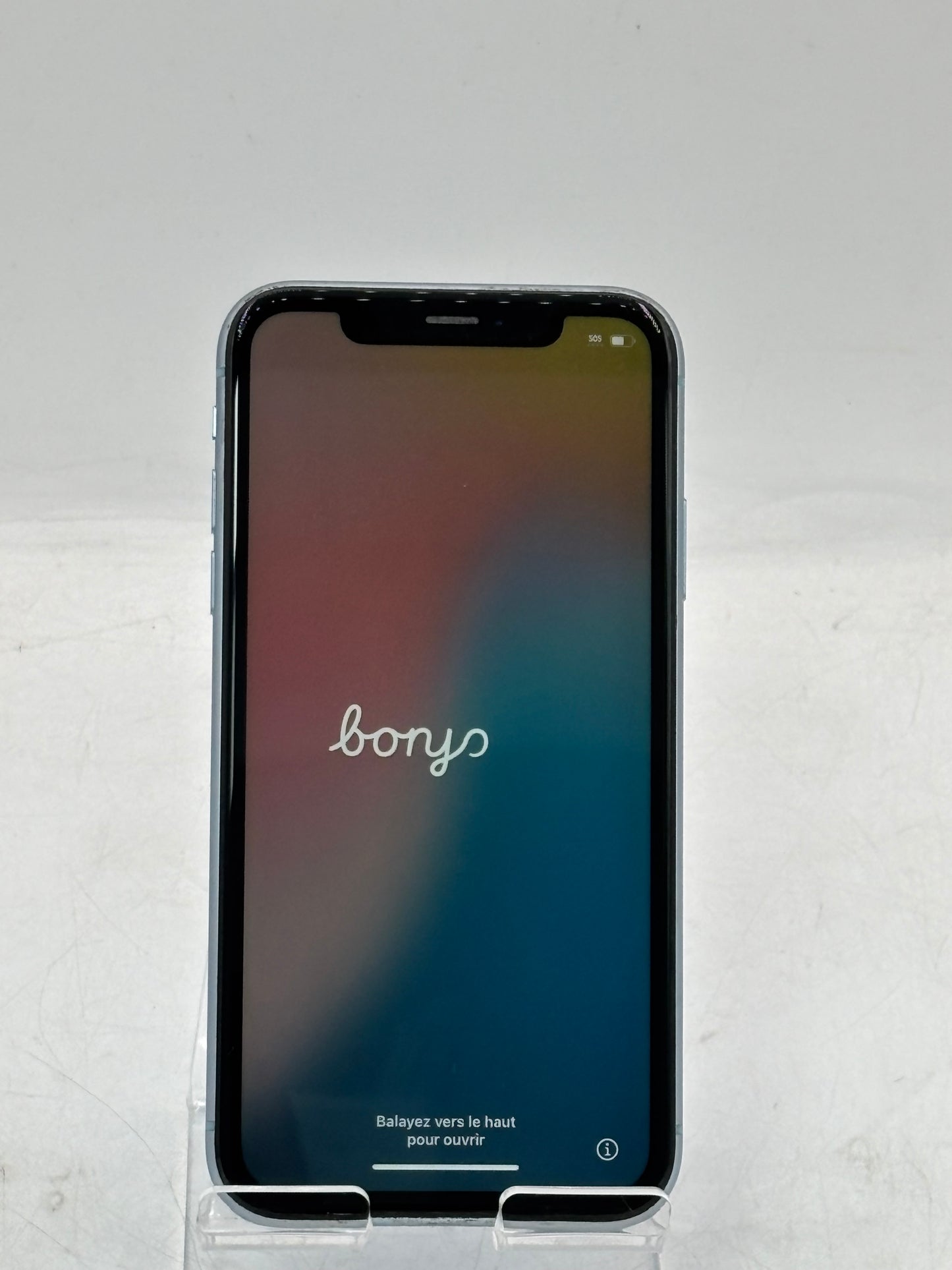 Unlocked Apple iPhone XR A1984 MRYX2LL/A 64GB Smart Phone Blue