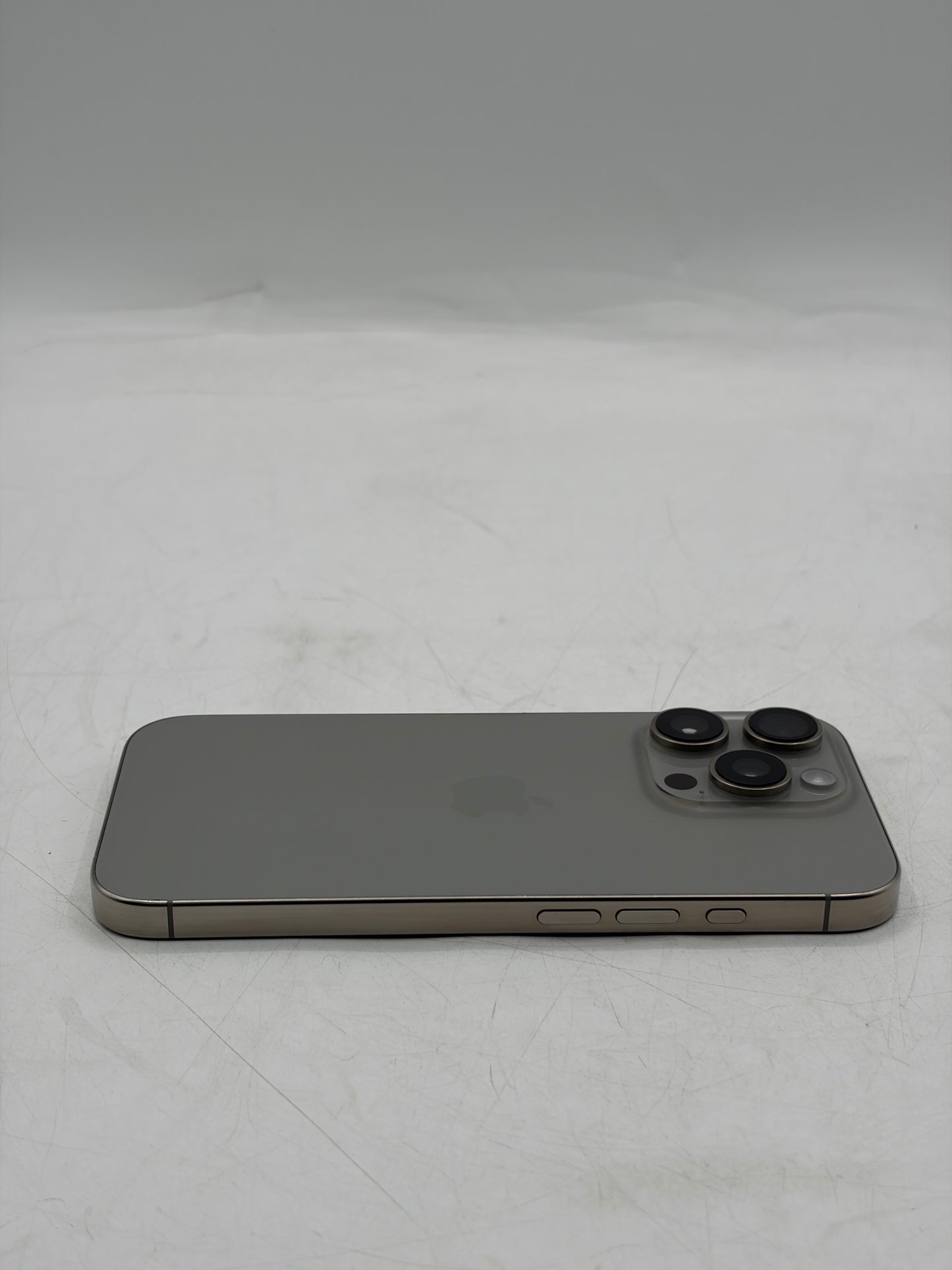 Unlocked Apple iPhone 16 Pro 512GB A3083 MYMP3LL/A - Black 90% Battery Health