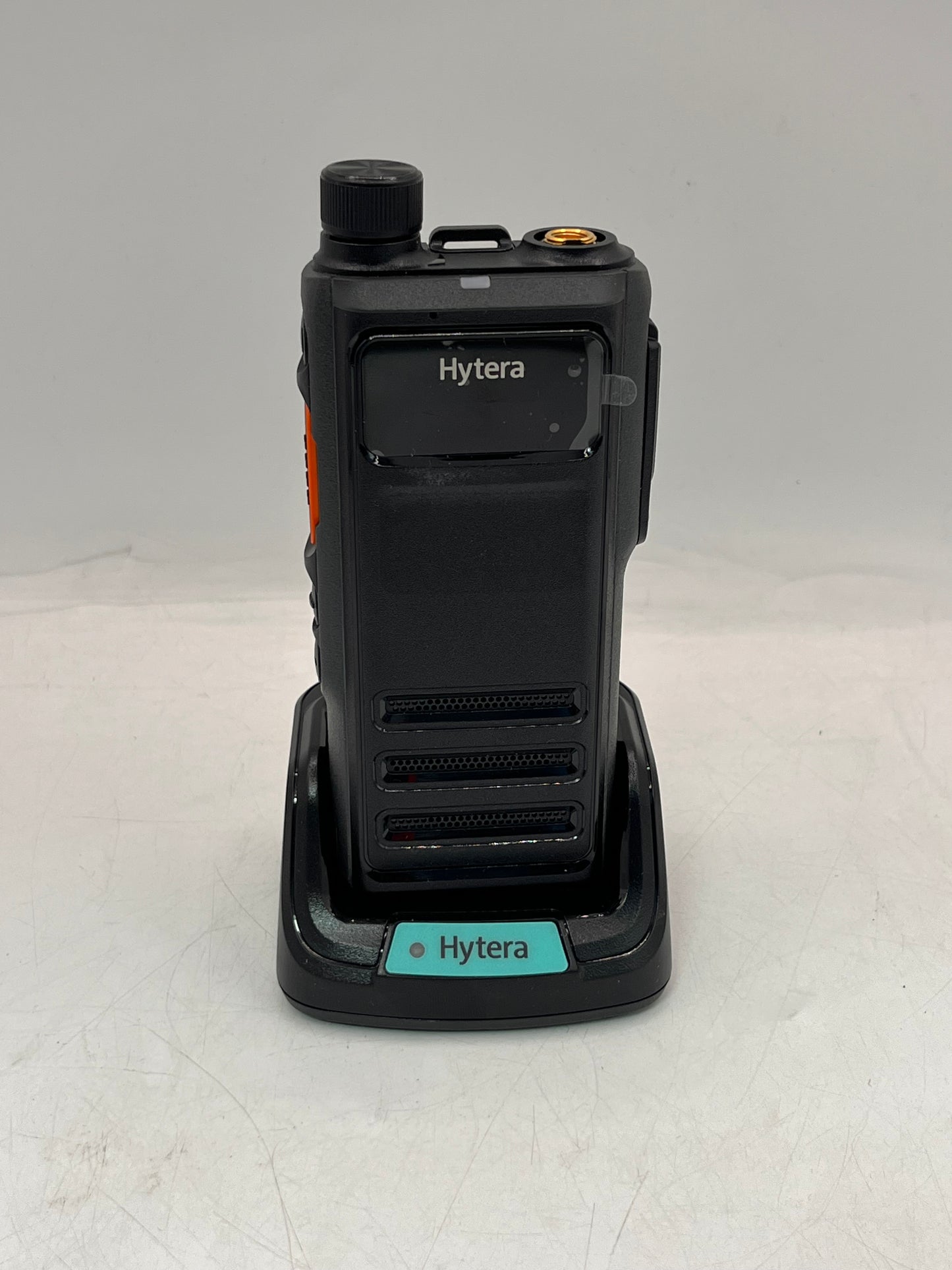HP602 Two-Way Radio, 4W, 1024C, Analog/DMR, IP67, MD, UHF(400-527MHz) - H08
