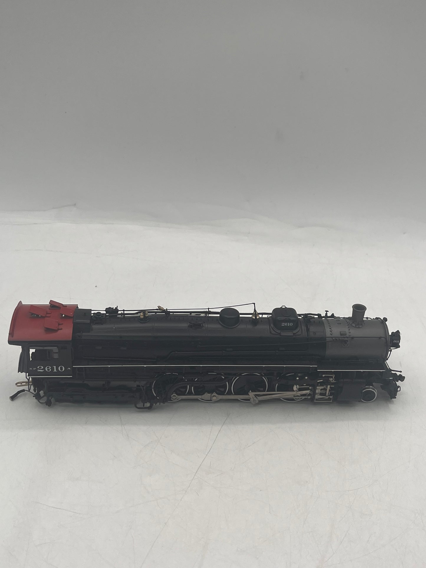 W&R Enterprises Northern Pacific Class A 4-8-4 Version 2 Oil Locomotive & Tender