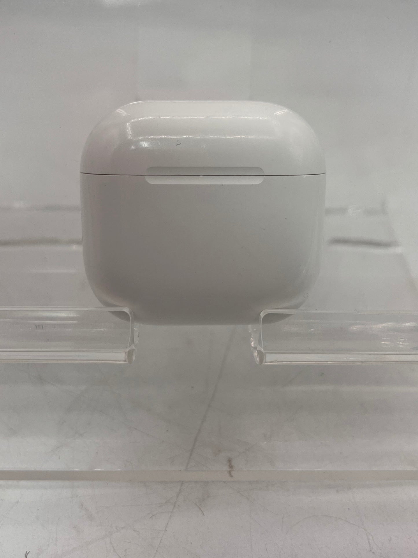 Apple AirPods (4th Gen) Complete Set A3058 A3050 A3053 - White