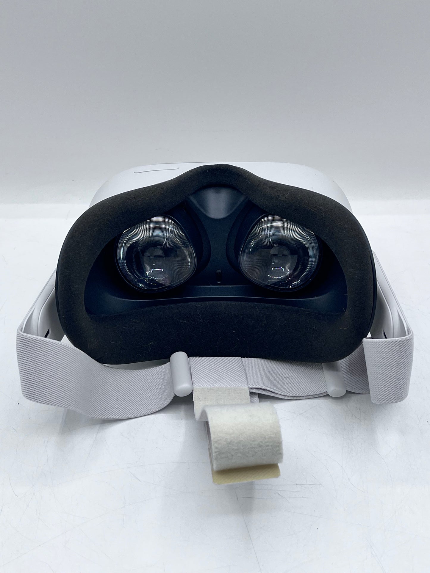 Oculus Quest 2 Virtual Reality Headset - 128GB  Free Shipping !